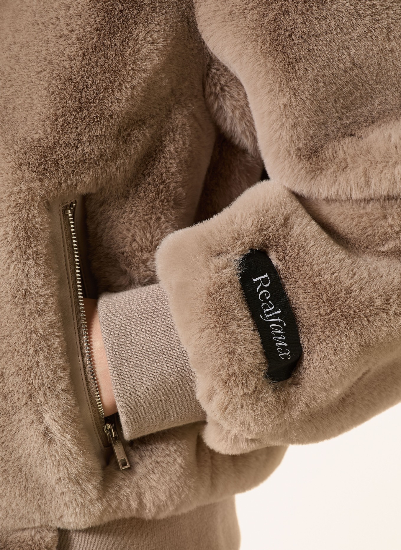 RINO & PELLE Veste en fausse fourrure: TAUPE