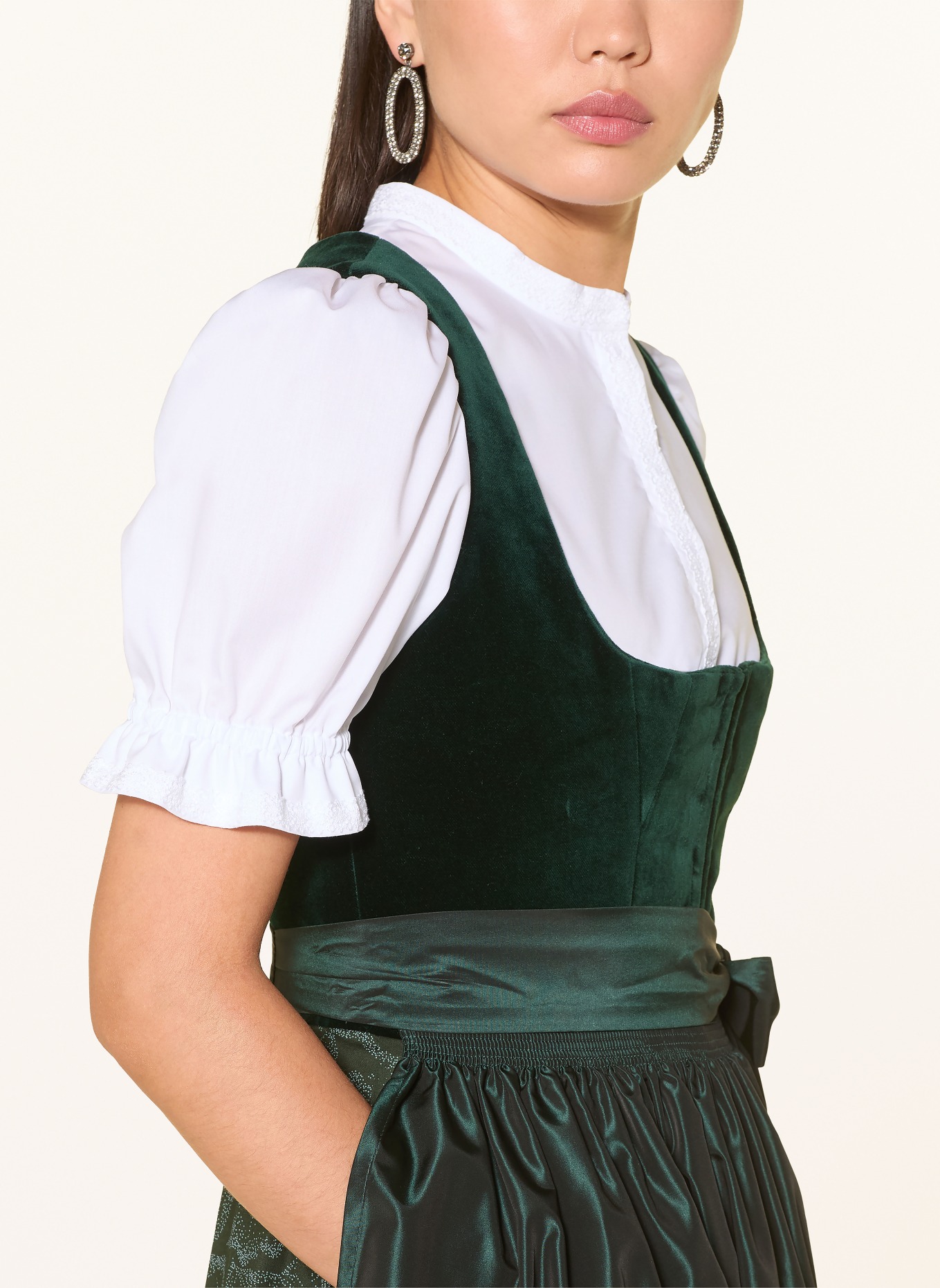 Johann & Johanna Dirndlblouse met kant en ruches: WIT