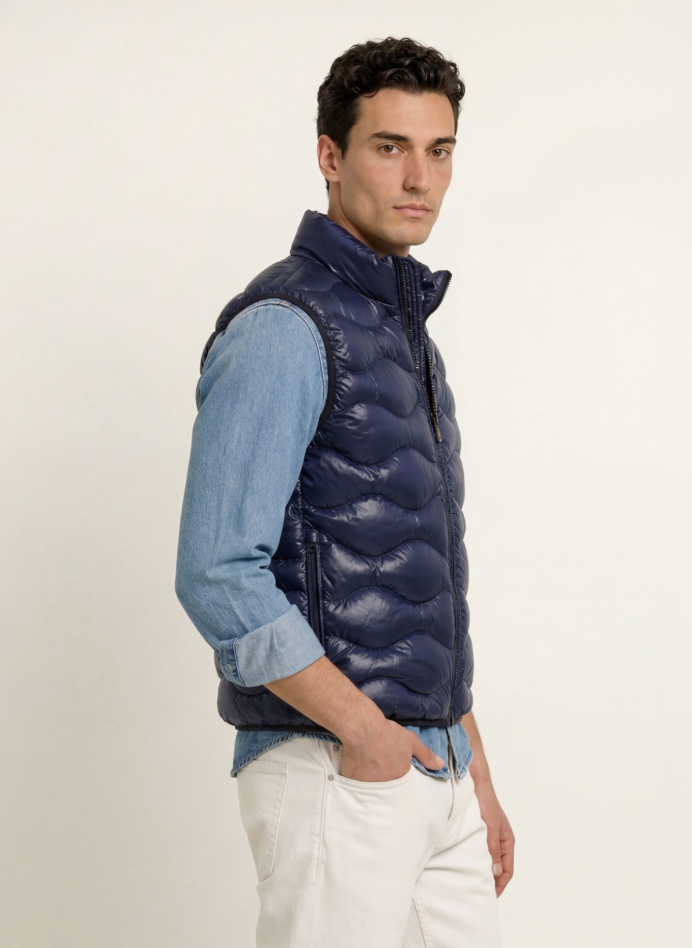 Blauer Gewatteerd vest DANNY met DUPONT™ SORONA®-isolatie: ZWART