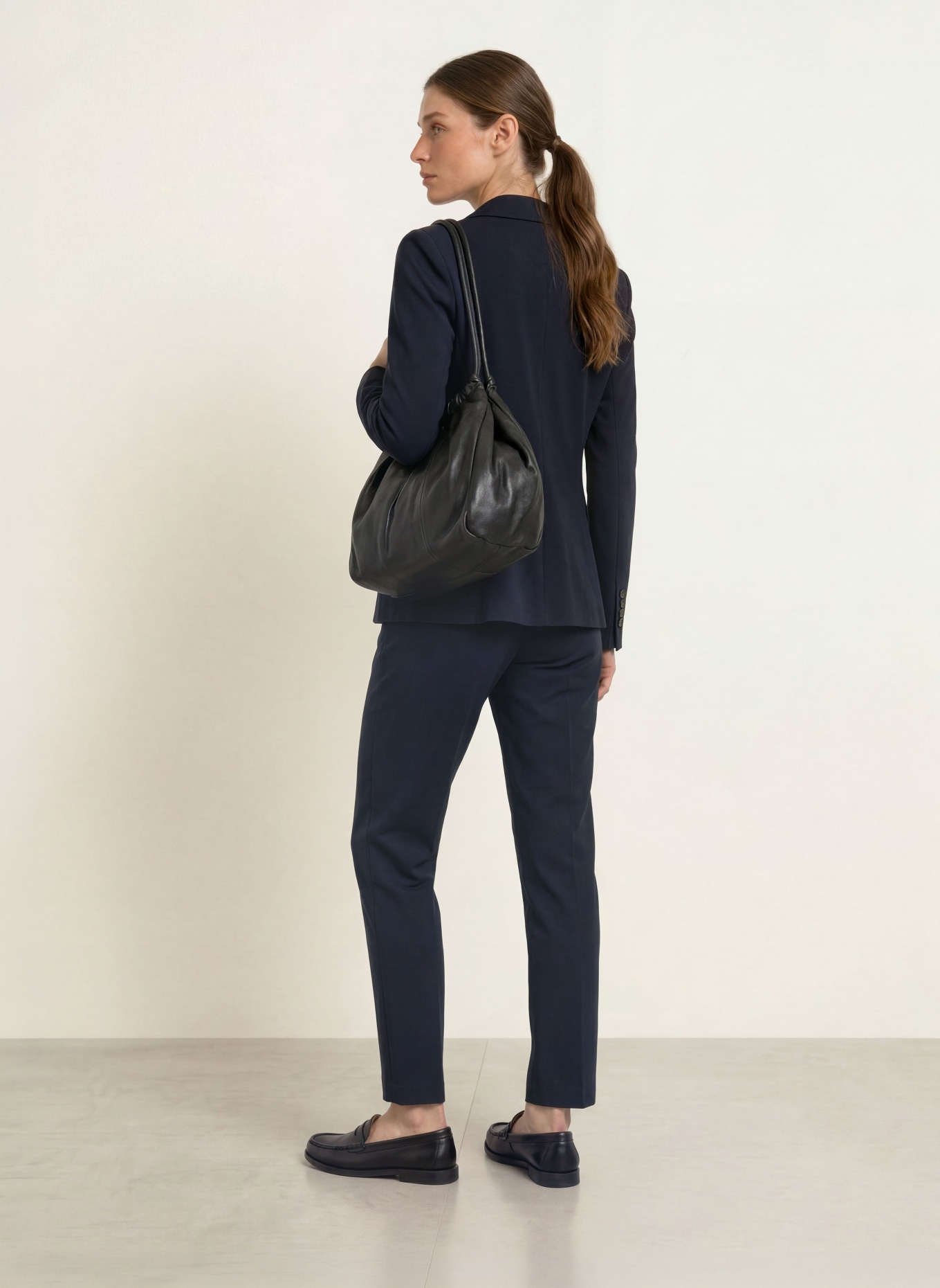 CIRCOLO 1901 7/8-length trousers made from jersey: DARK BLUE