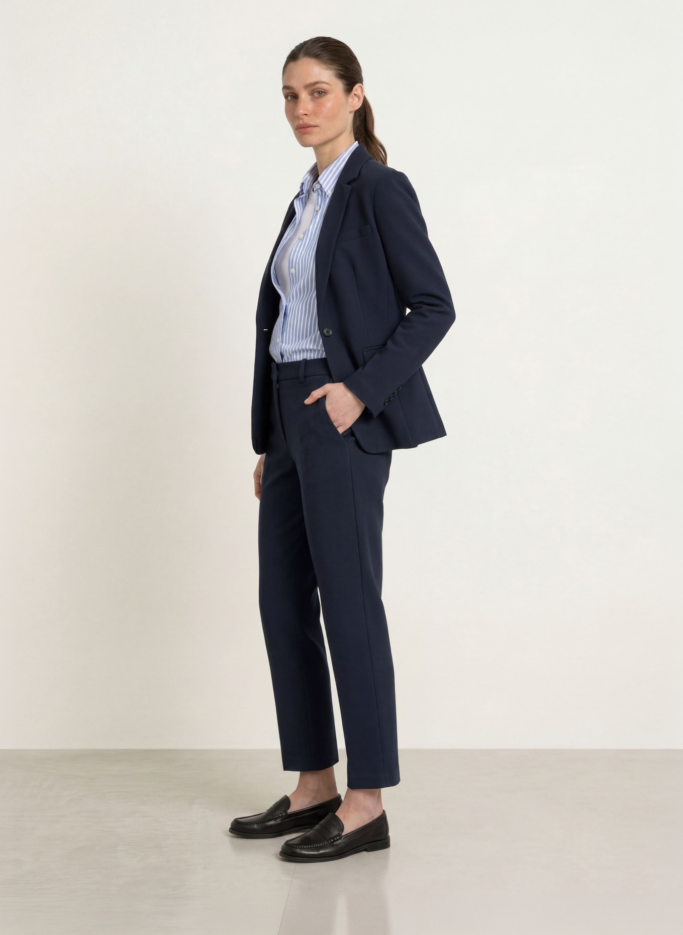CIRCOLO 1901 7/8-length trousers made from jersey: DARK BLUE