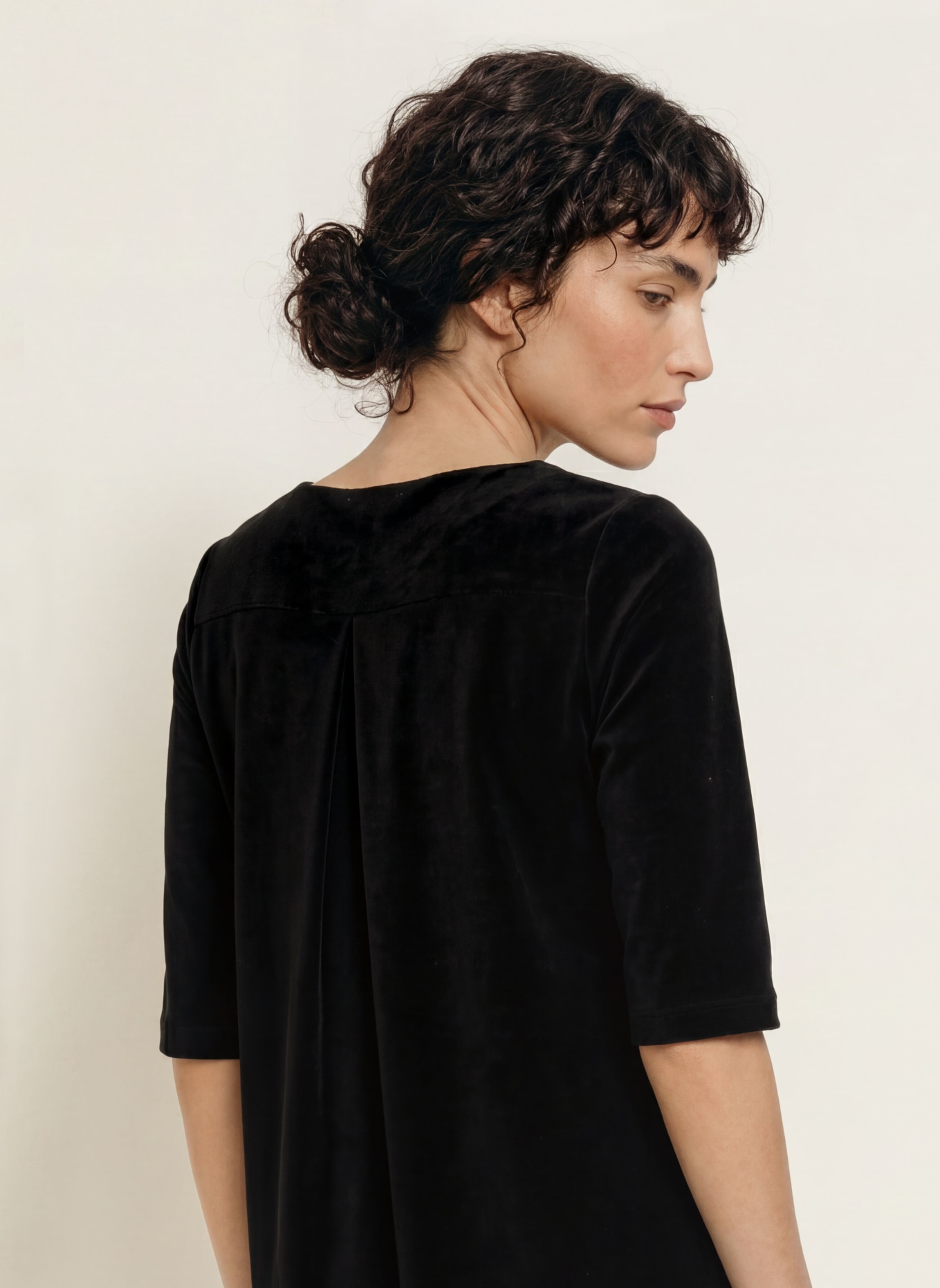 CIRCOLO 1901 Velvet dress with 3/4 sleeves: BLACK
