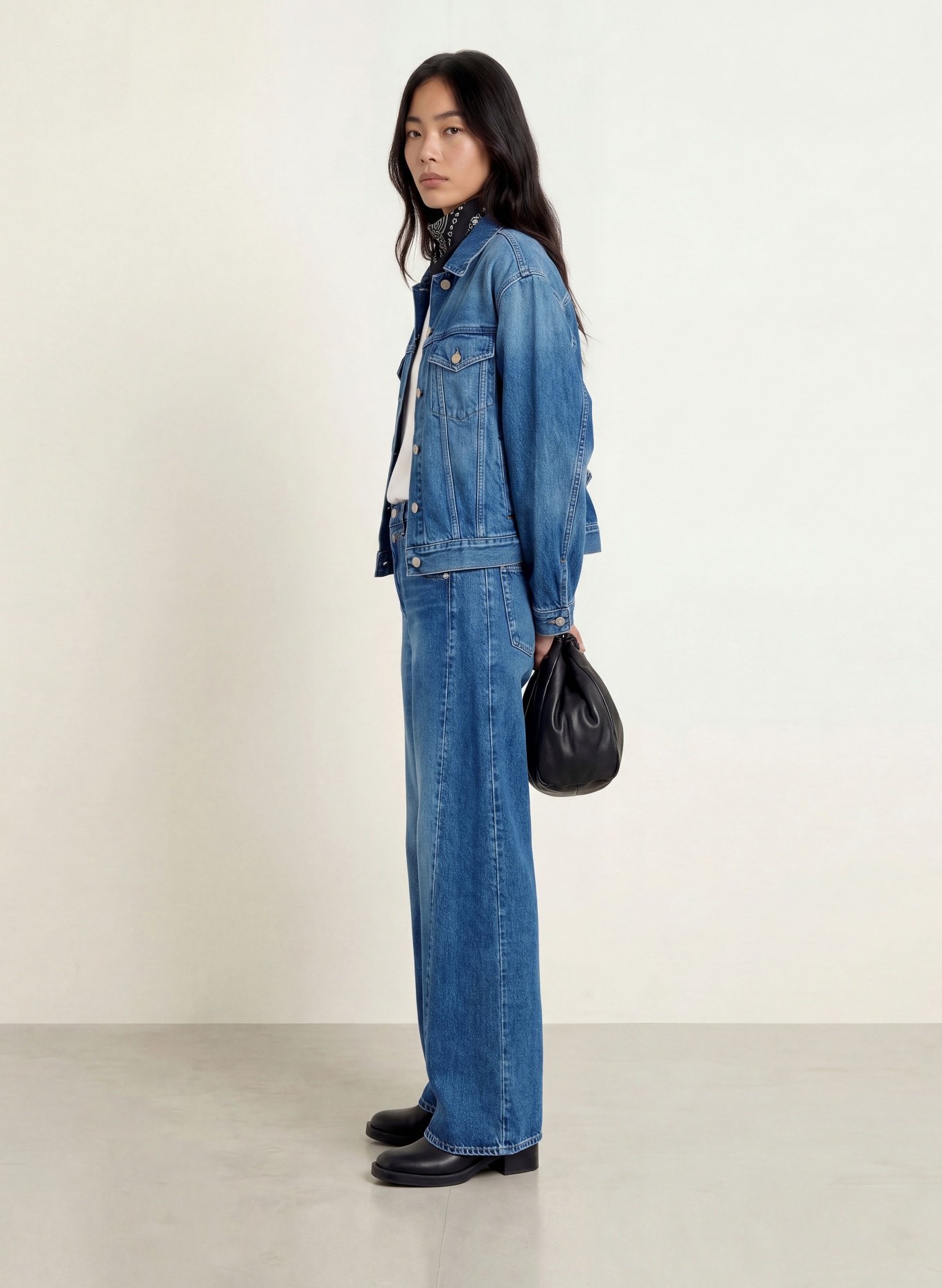 REPLAY Wide Leg Jeans NARJA: C009 MEDIUM BLUE