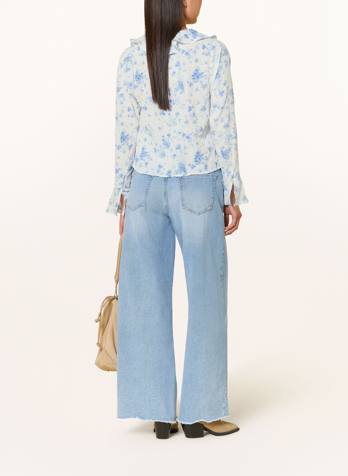 NEO NOIR ANIKA shirt blouse with ruffles: LIGHT BLUE / WHITE