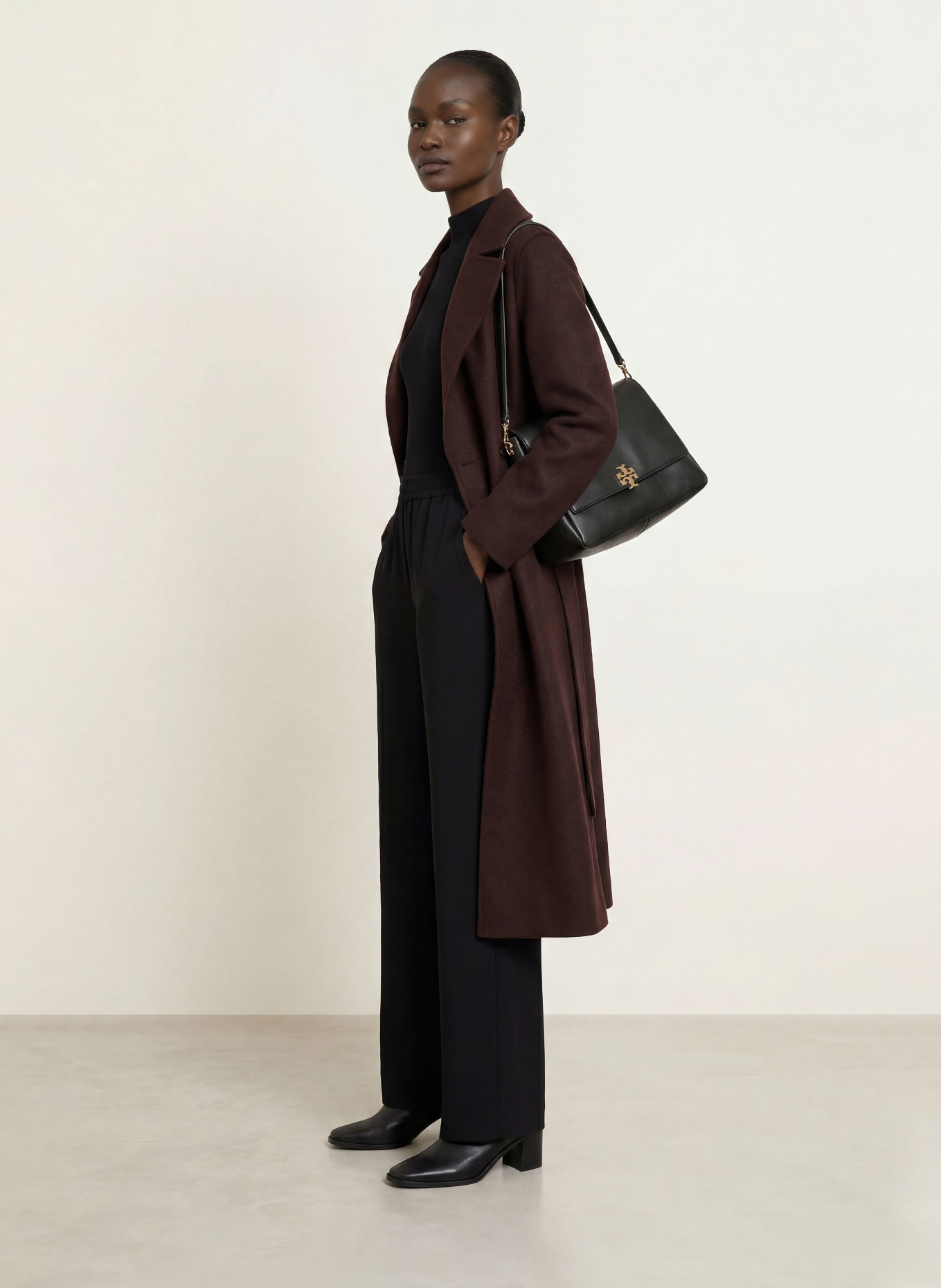 HARRIS WHARF LONDON Wool coat: DARK BROWN