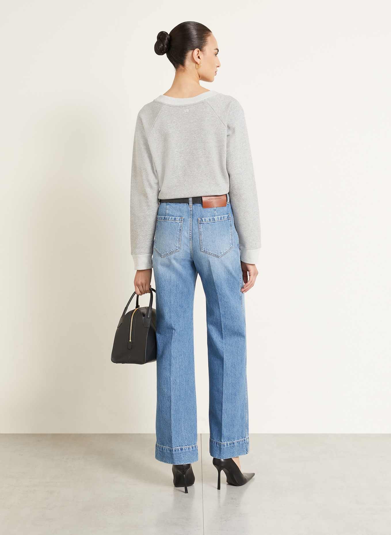 VICTORIA BECKHAM ALINA Wide-Leg Jeans: 7671 WORN BLUE WASH