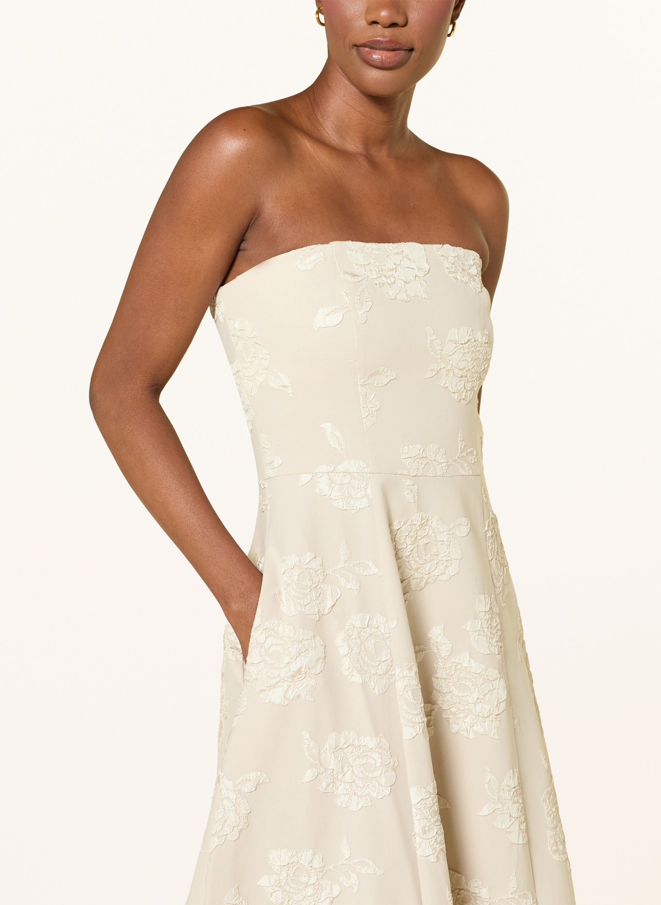ROTATE Off-Shoulder-Kleid aus Jacquard: ECRU
