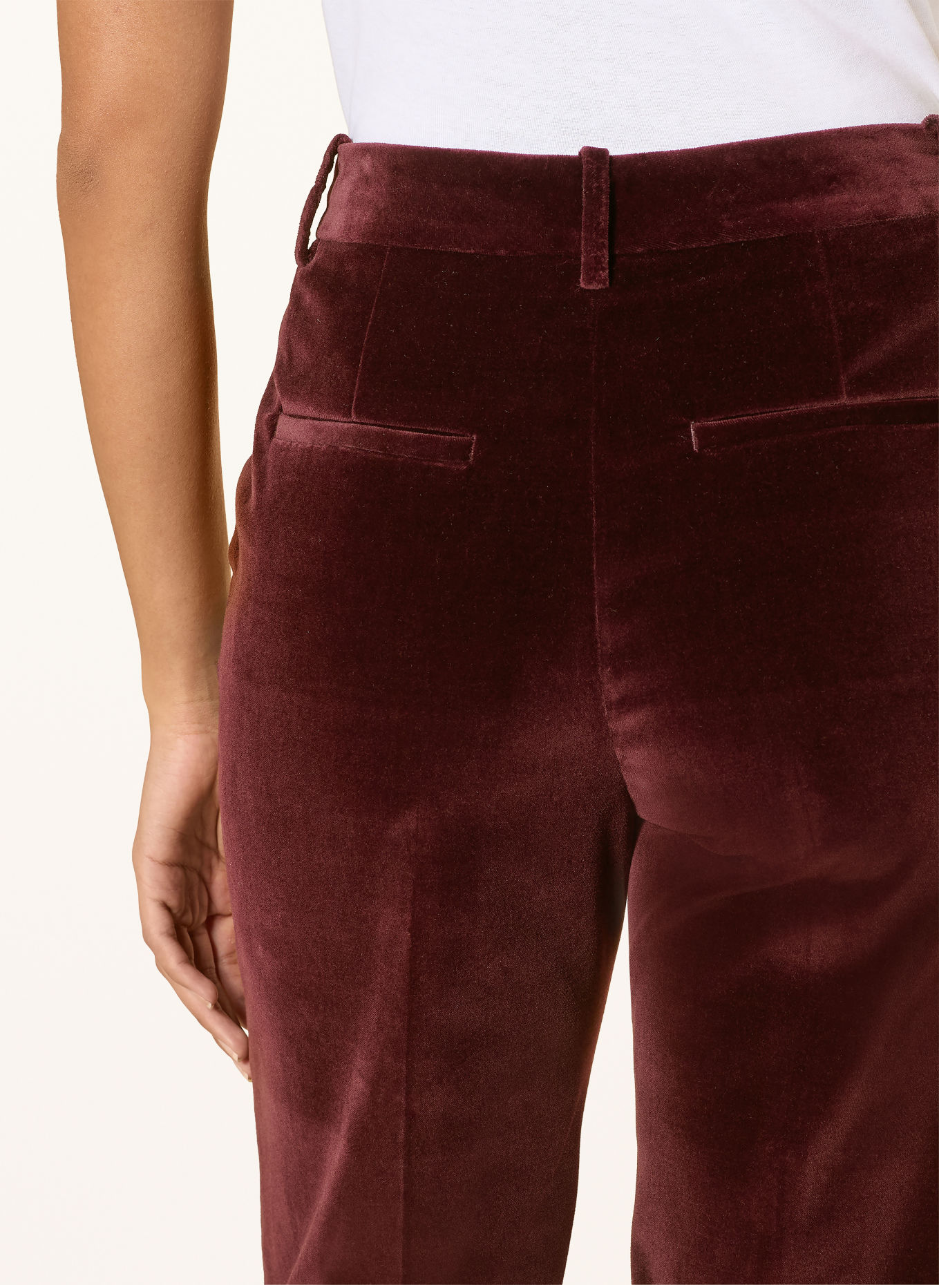 GANT Samthose: TMAVĚ ČERVENÁ