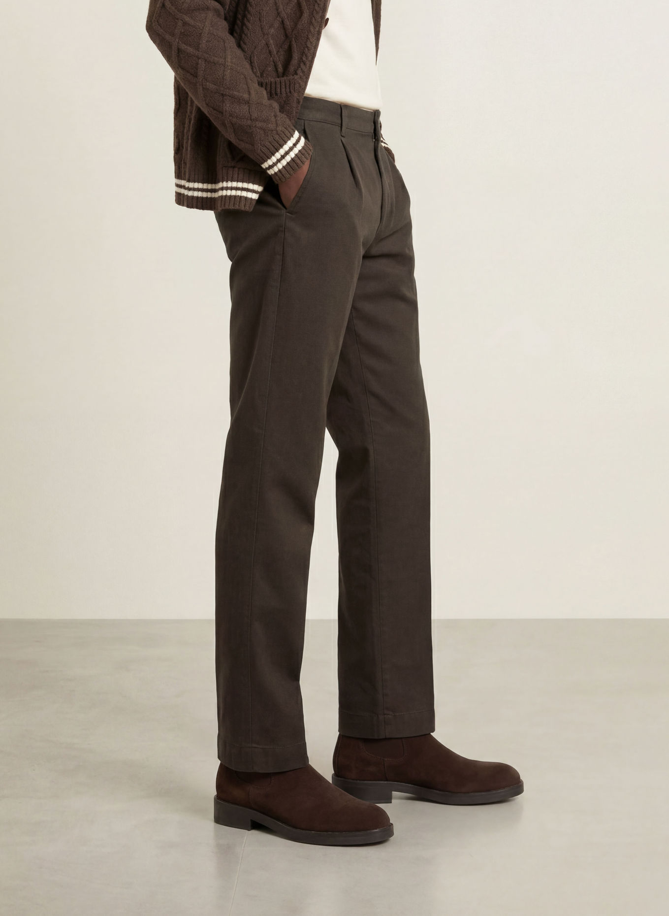 GANT Chino coupe classique: MARRON FONCÉ