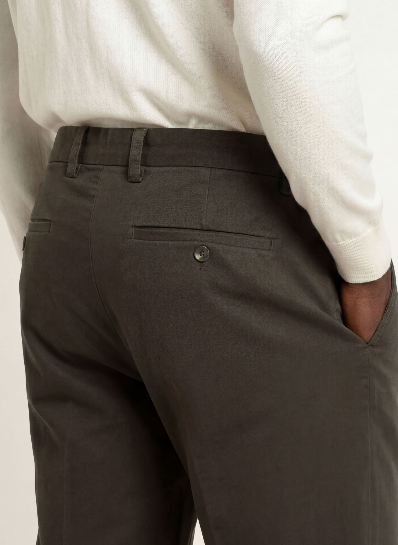GANT Chino coupe classique: MARRON FONCÉ
