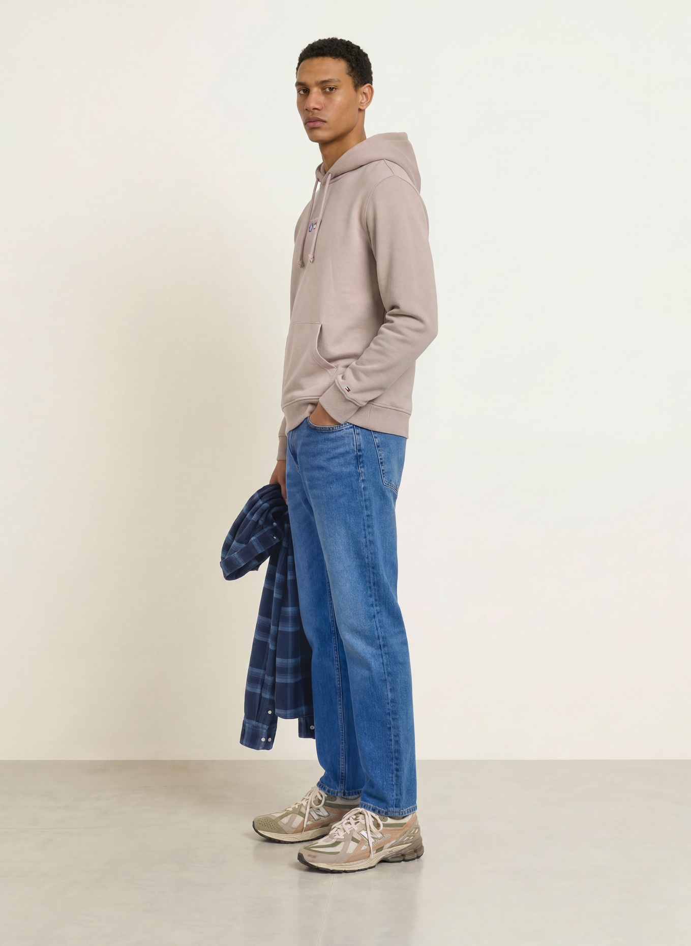 TOMMY JEANS Jeans SONNY Tapered Fit: 1A5 Denim Medium