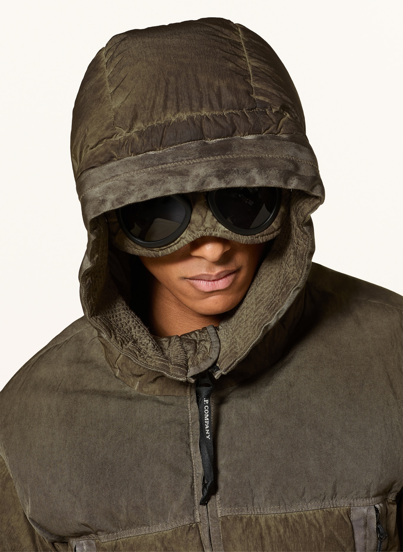 C.P. COMPANY Daunenjacke: BRAUN