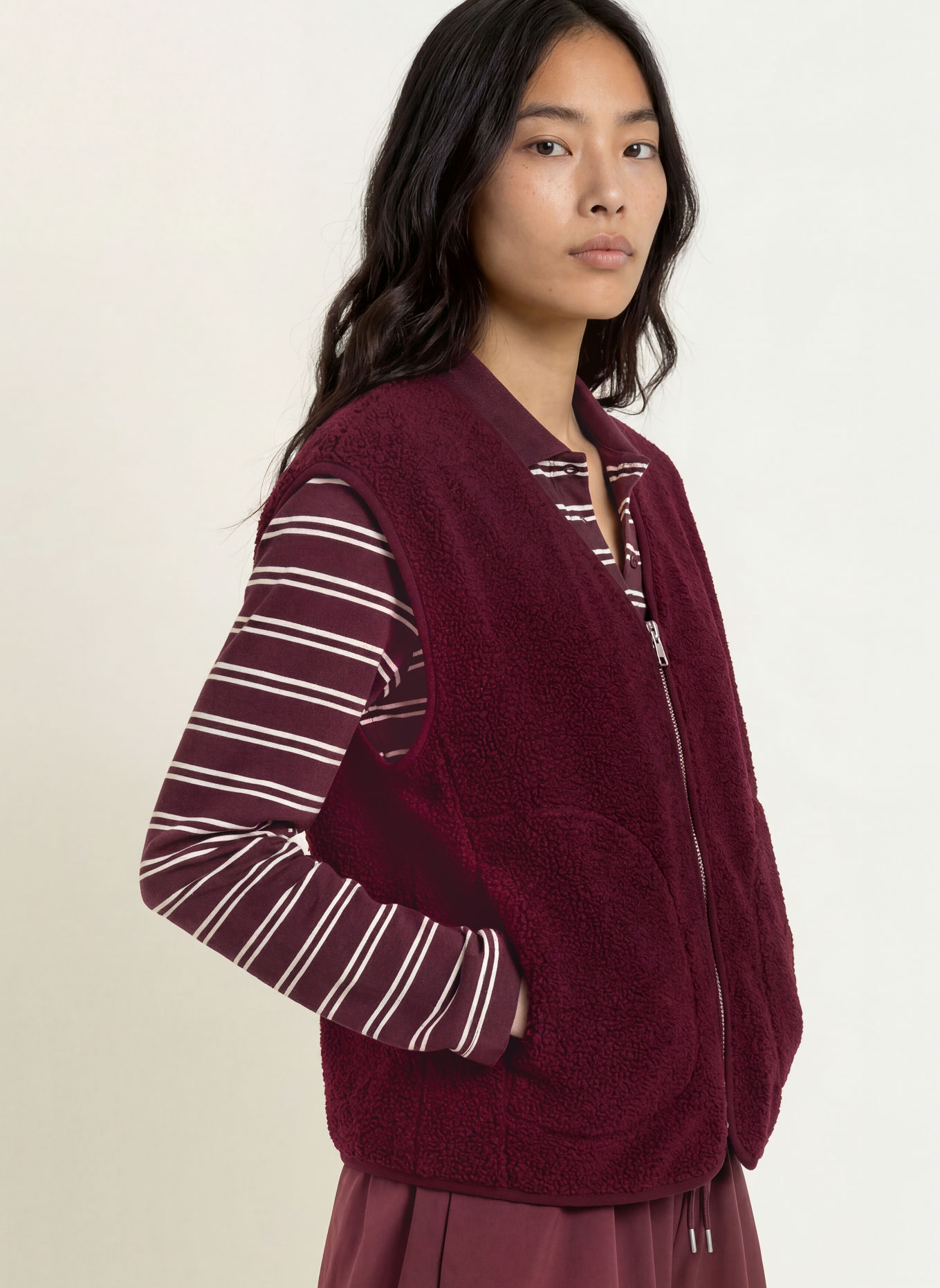 Marc O'Polo DENIM Plush Vest: DARK RED