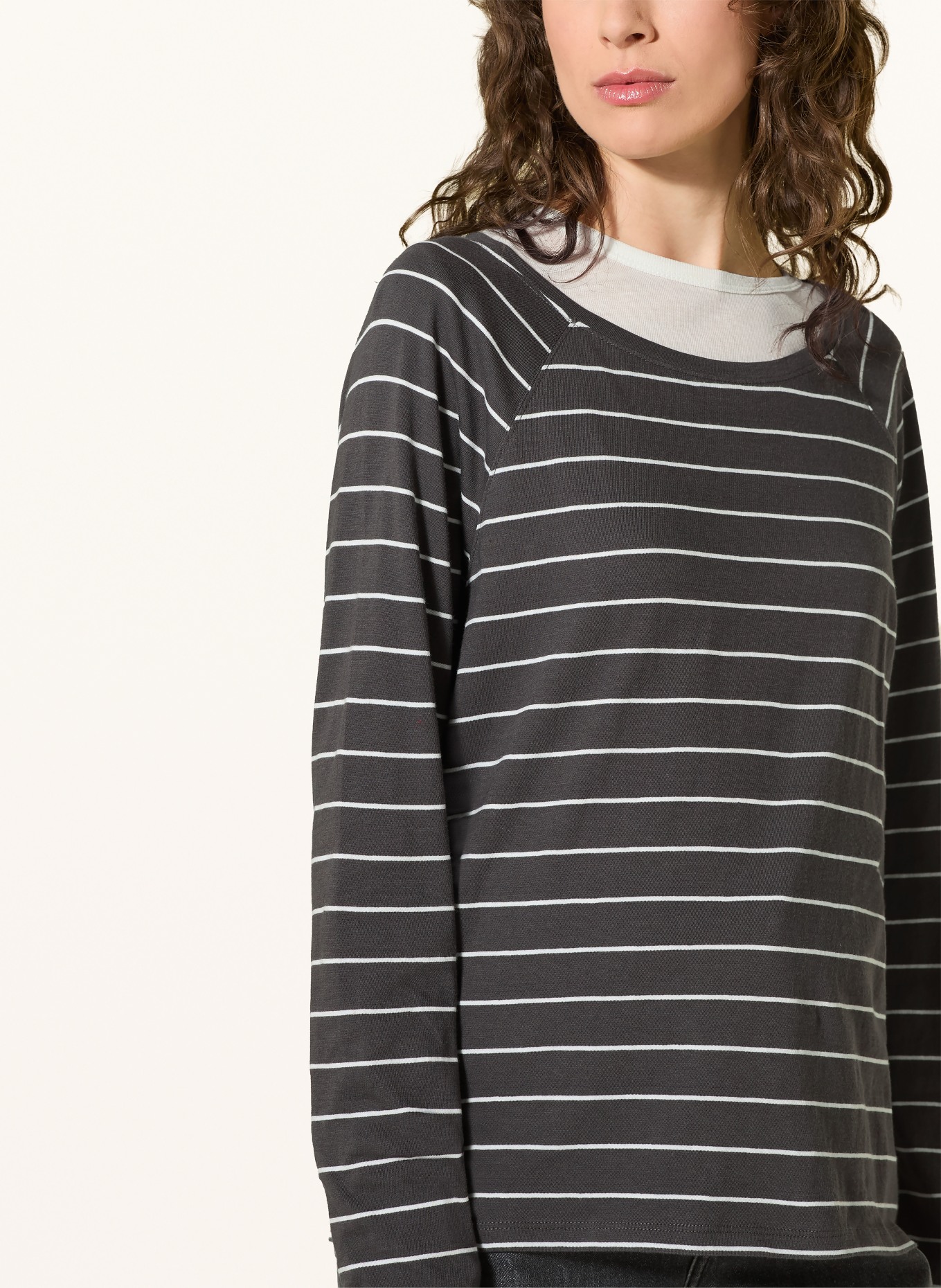 Marc O'Polo DENIM Haut à manches longues: GRIS FONCÉ / BLANC