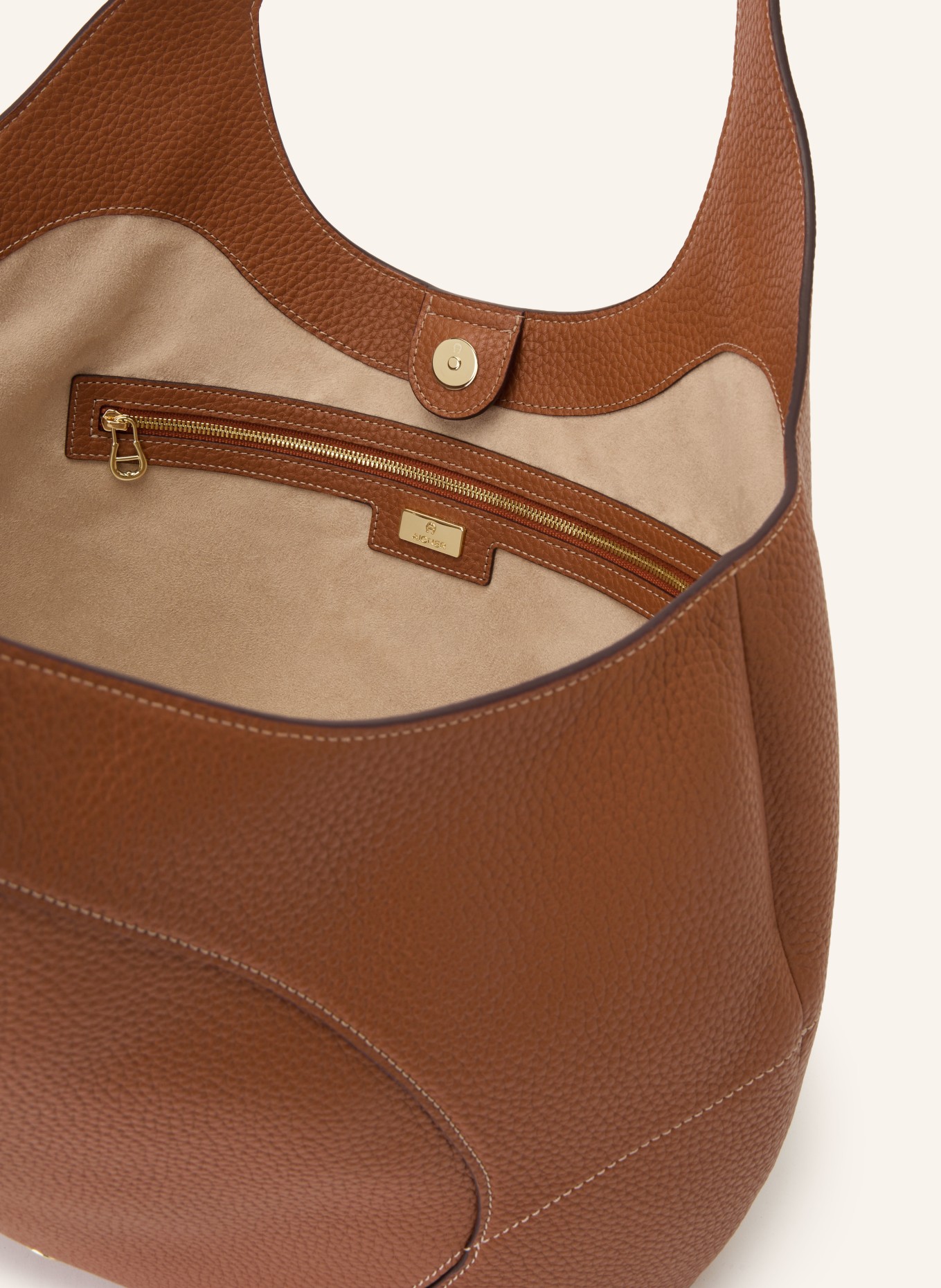 AIGNER Shoppers: BROWN