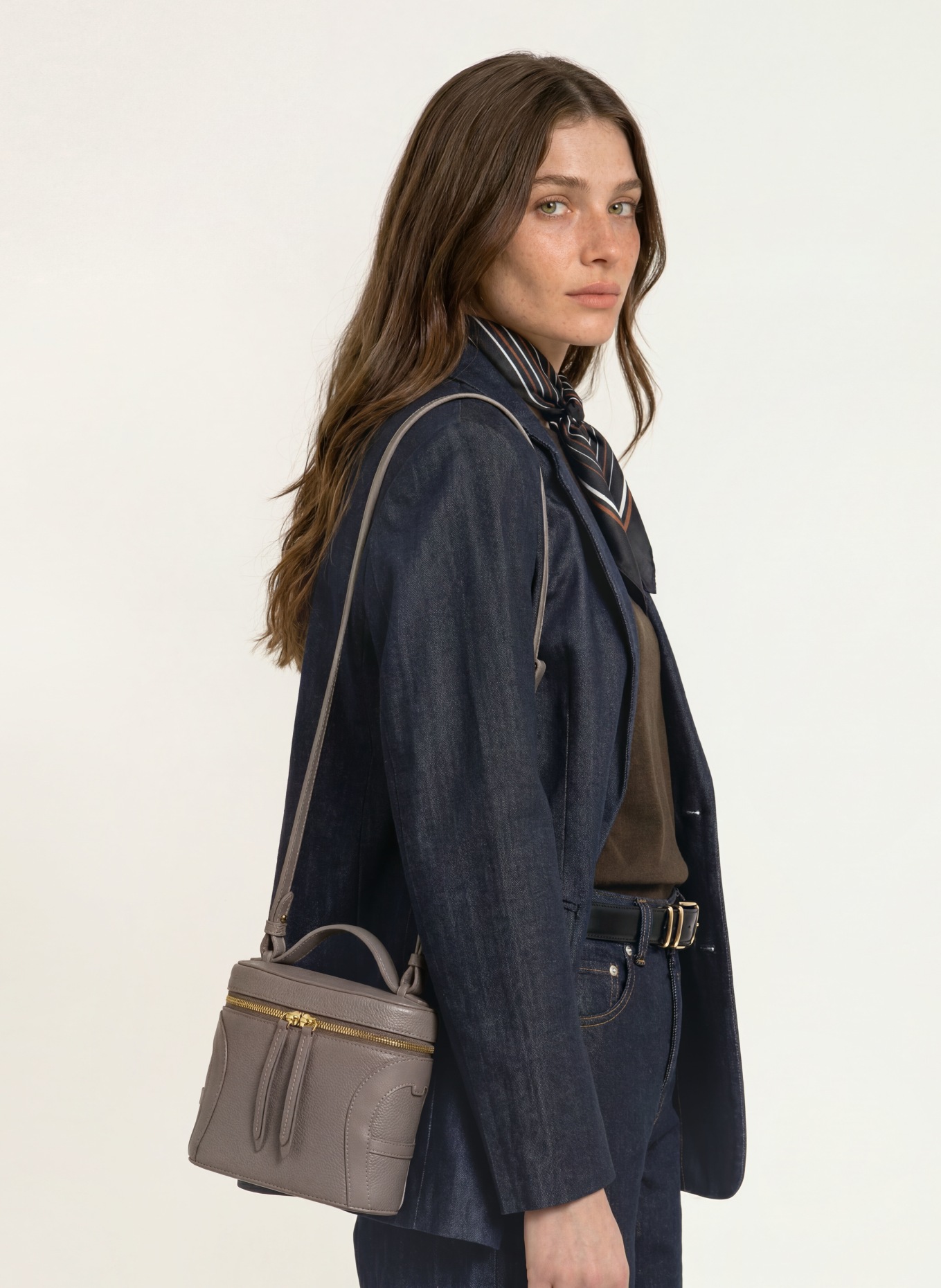 AIGNER Schoudertas: TAUPE