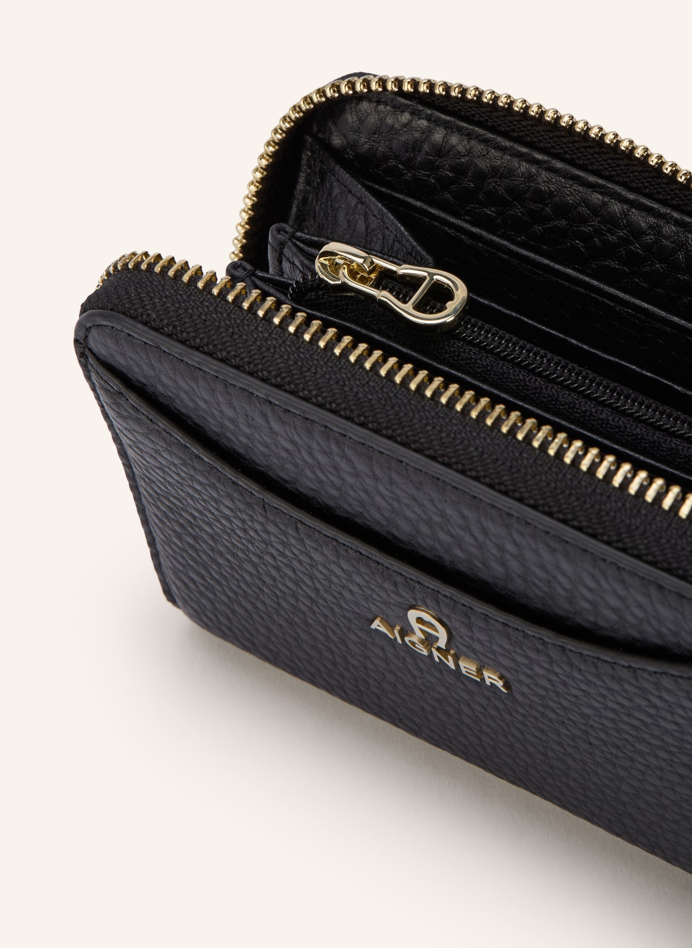 AIGNER Geldbörse MARIKA: SCHWARZ / GOLD