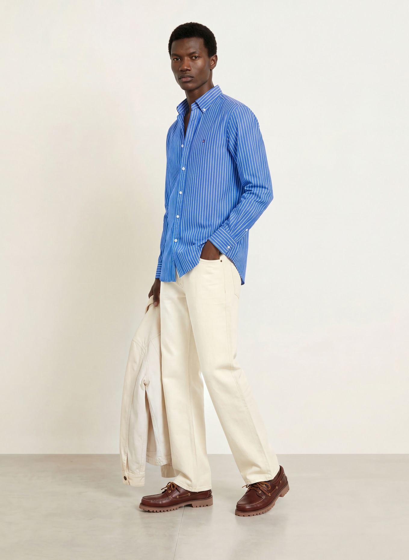TOMMY HILFIGER Košile Comfort Fit: MODRÁ / BÍLÁ