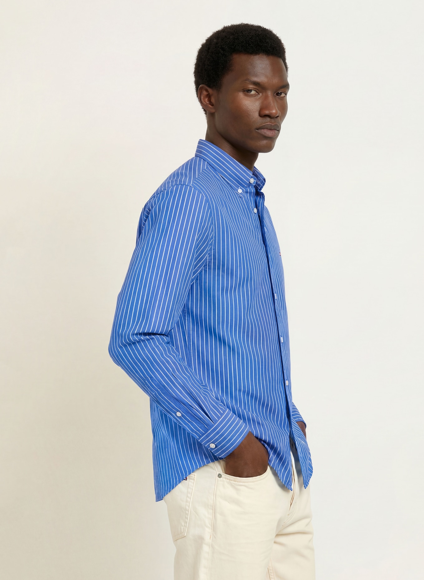 TOMMY HILFIGER Košile Comfort Fit: MODRÁ / BÍLÁ