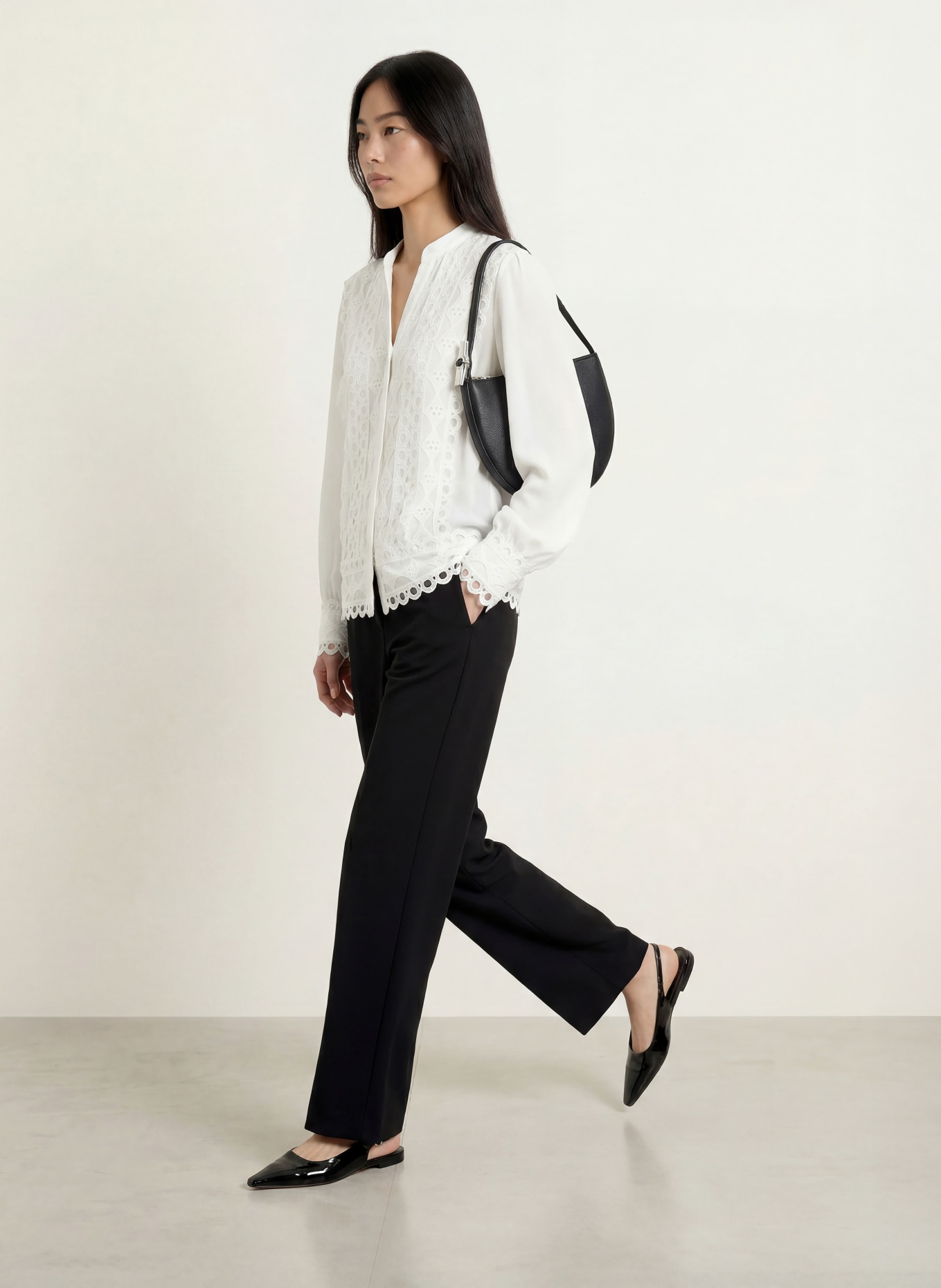 MORE & MORE Bluse mit Lochspitze: WEISS