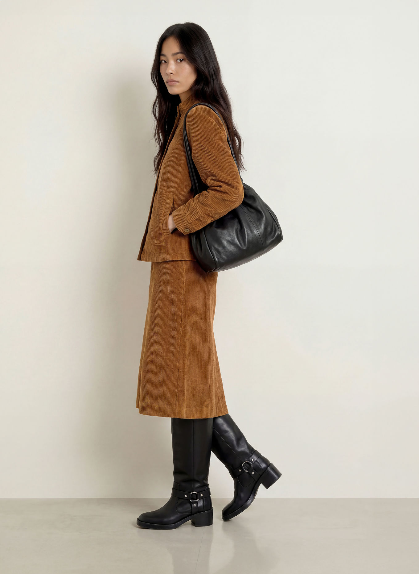 MORE & MORE Corduroy jasje: COGNAC