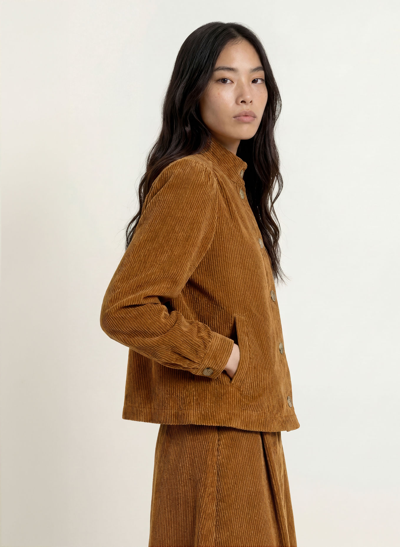 MORE & MORE Corduroy jasje: COGNAC