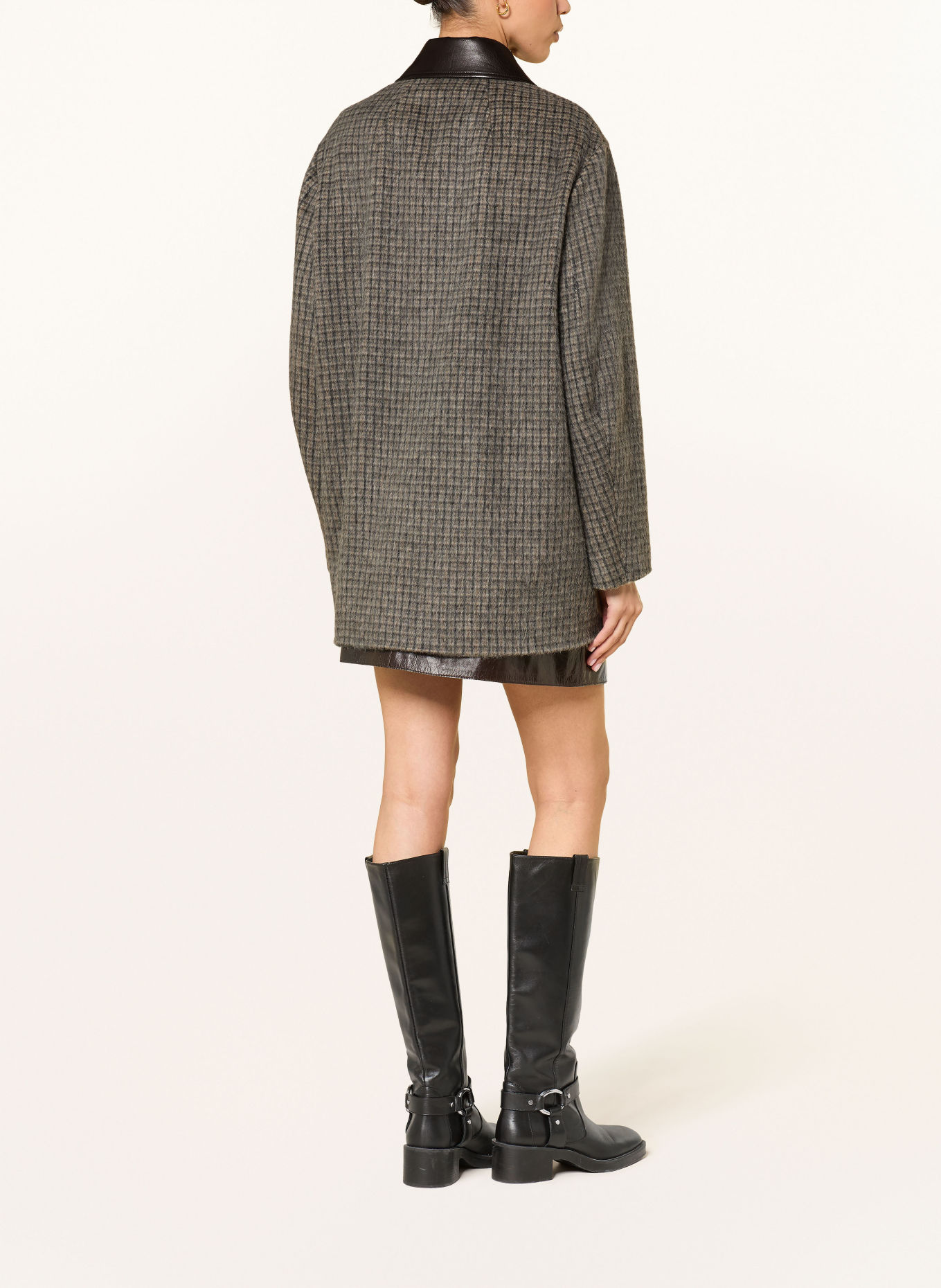 LUISA CERANO Surveste: GRIS / BEIGE / GRIS FONCÉ