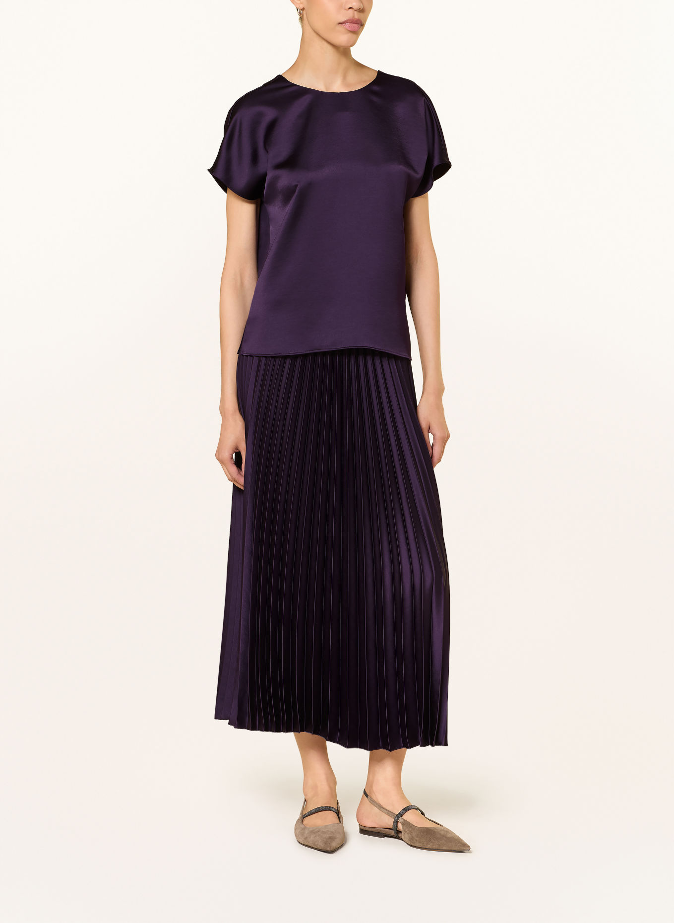 LUISA CERANO Bluse i satin: MØRKELILLA