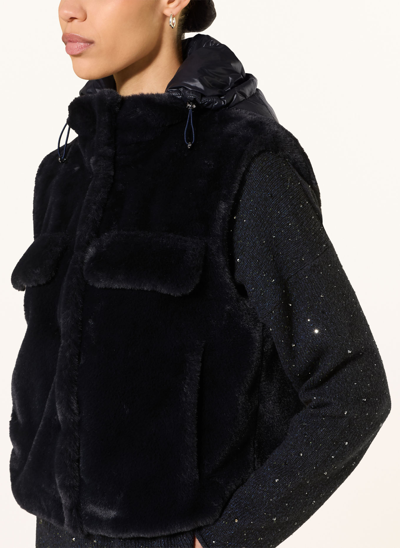 LUISA CERANO Faux Fur Vest: DARK BLUE