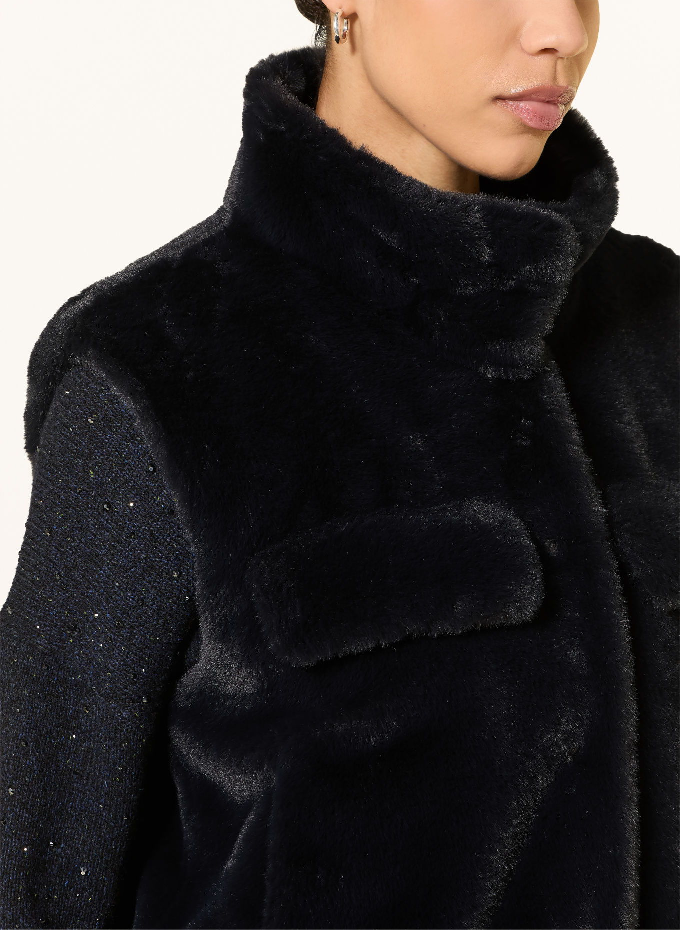 LUISA CERANO Faux Fur Vest: DARK BLUE