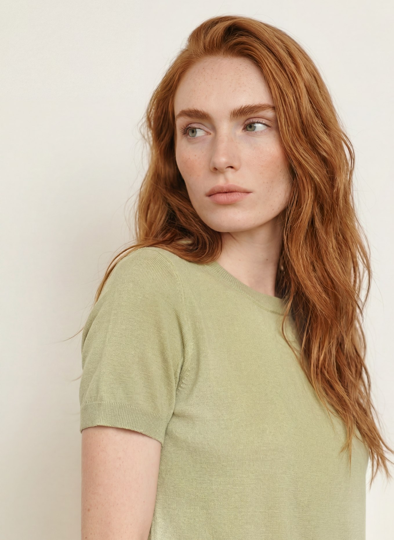 darling harbour Haut en maille en laine mérinos: Tea Green