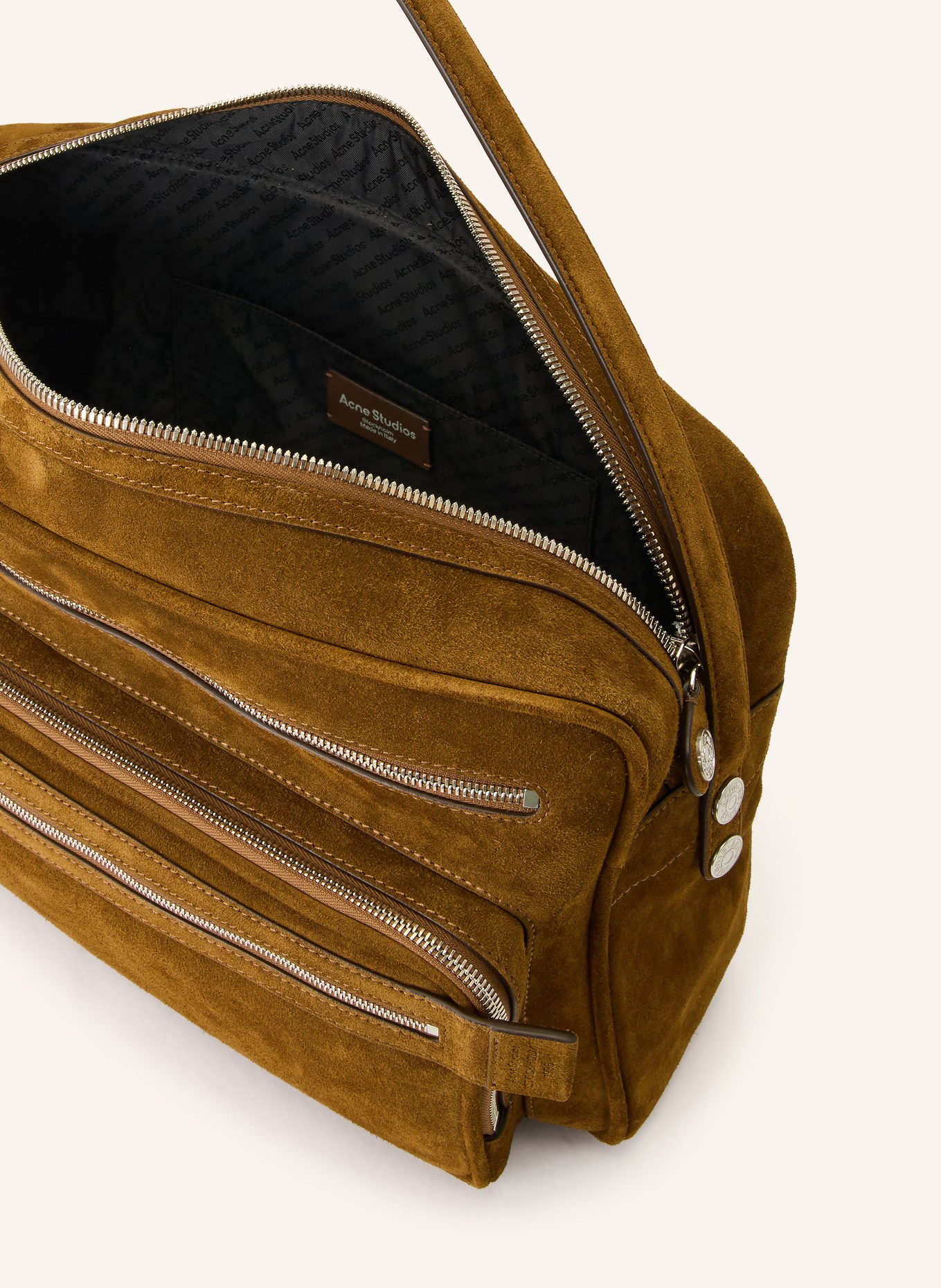 Acne Studios Kabelka přes rameno: KOŇAKOVÁ / STŘÍBRNÁ