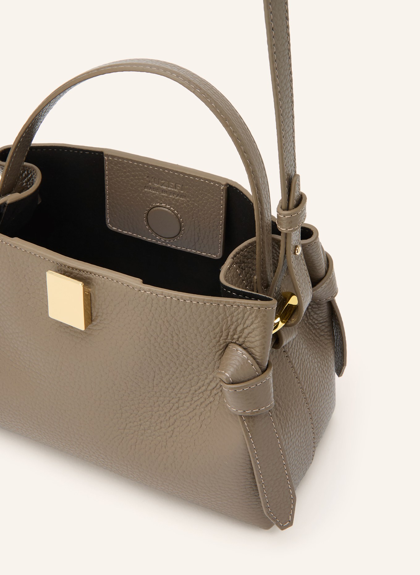 YUZEFI Schultertasche GYOZA MINI: TAUPE / GOLD