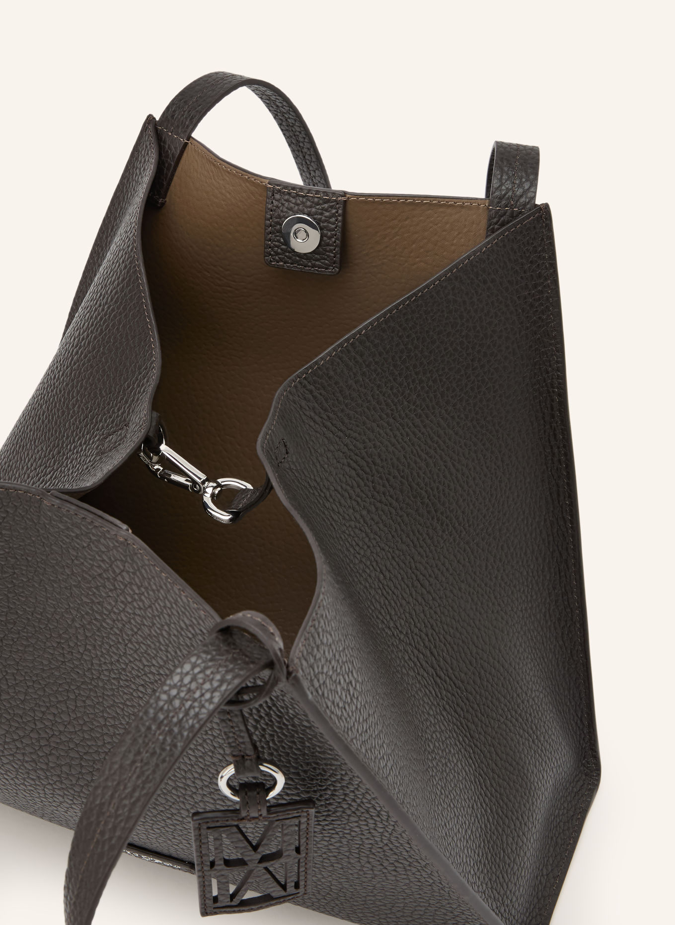Marc O'Polo Shoppers with Pouch: DARK BROWN