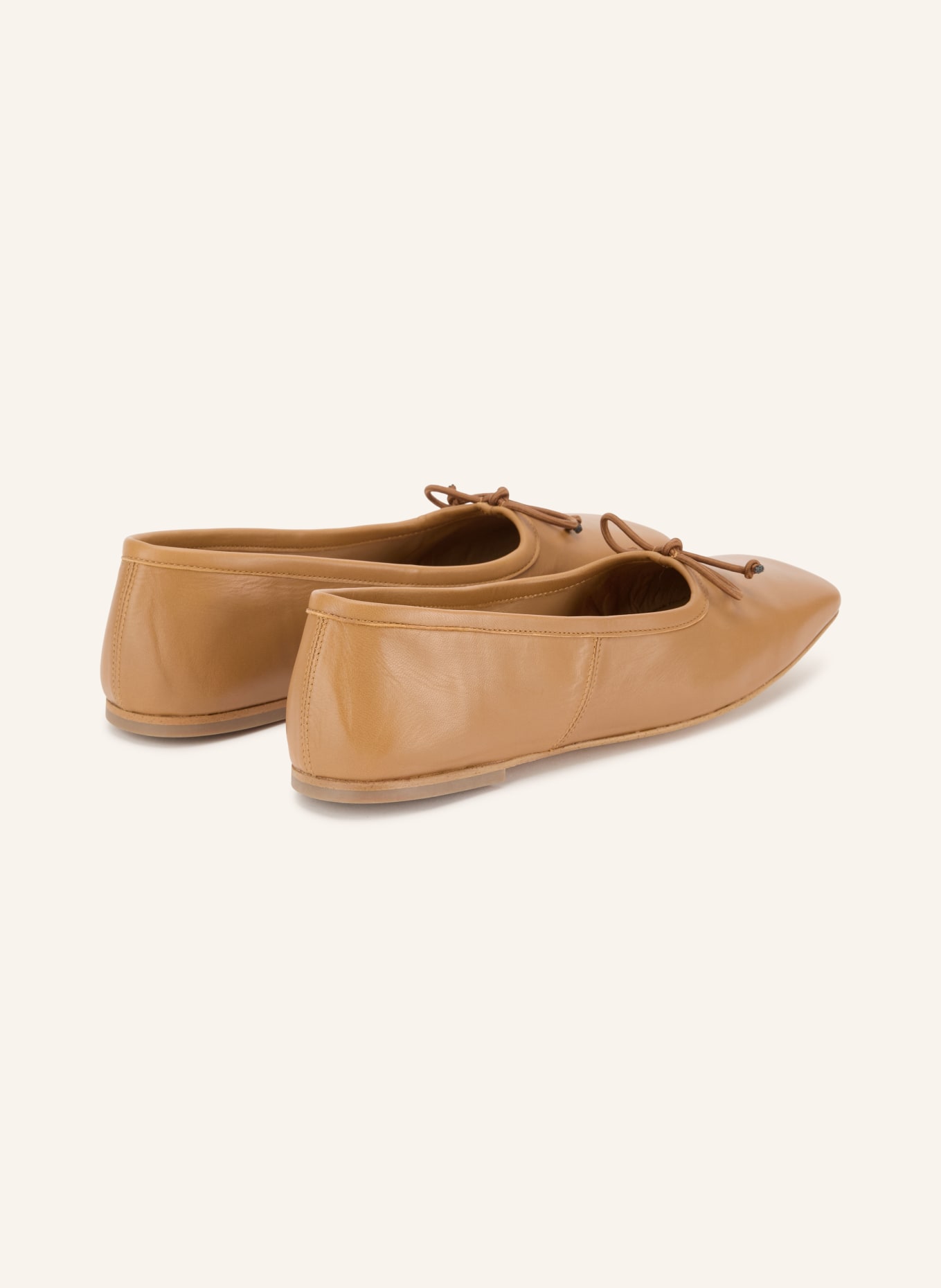 Flattered Ballerina's KIM: COGNAC