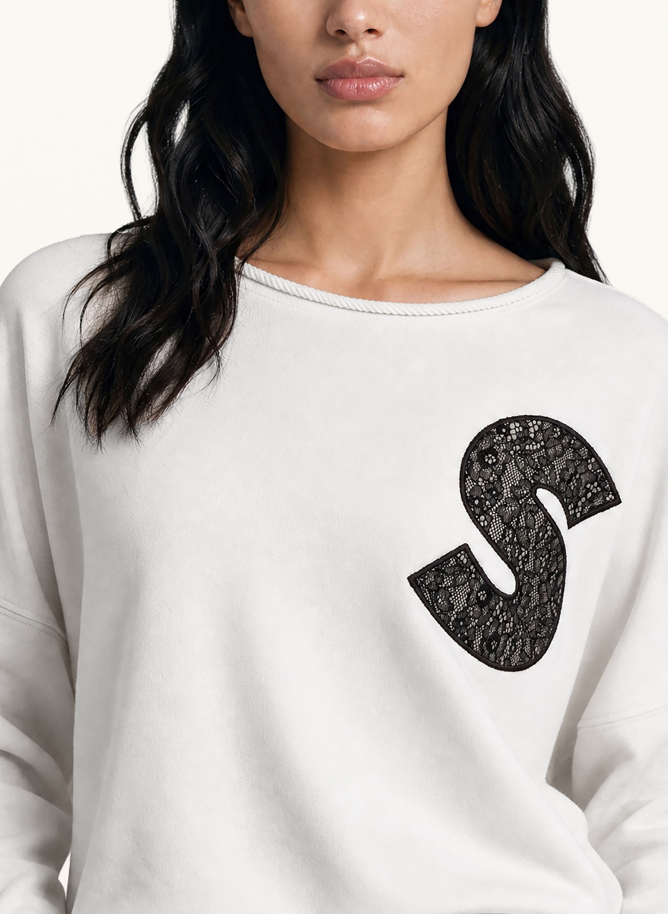 Smith & Soul Sweatshirt with lace: CREAM / DARK BROWN