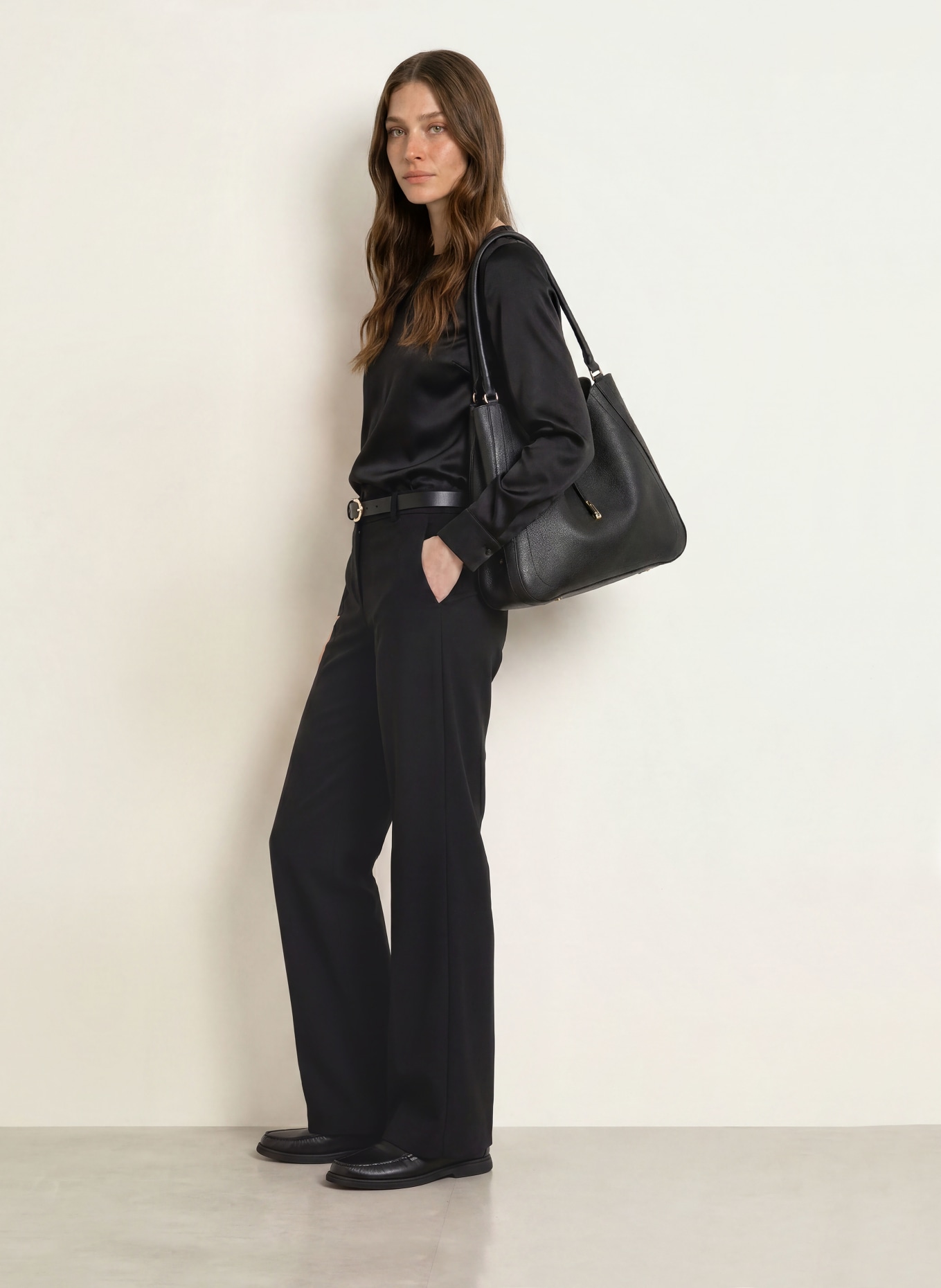 (THE MERCER) N.Y. Blouse-style shirt with silk: BLACK