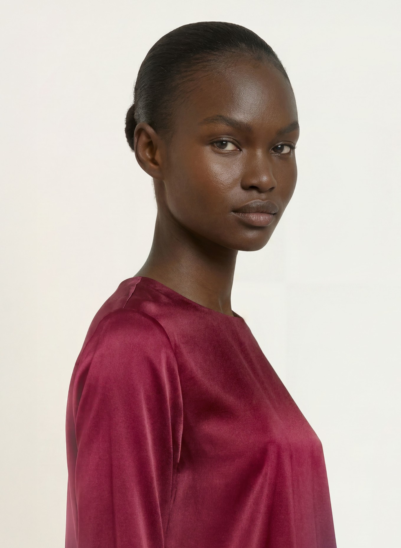 (THE MERCER) N.Y. Blouse-style shirt with silk: DARK RED