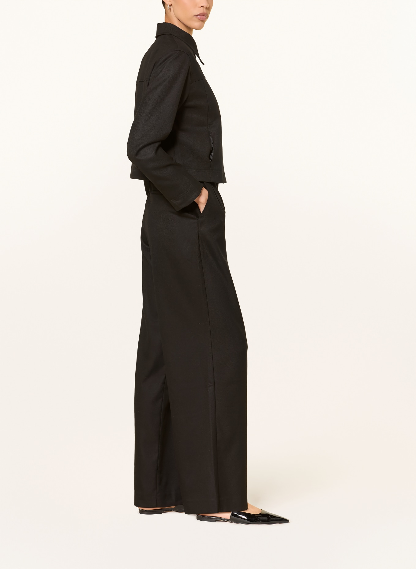 lilienfels Wide-leg trousers: BLACK