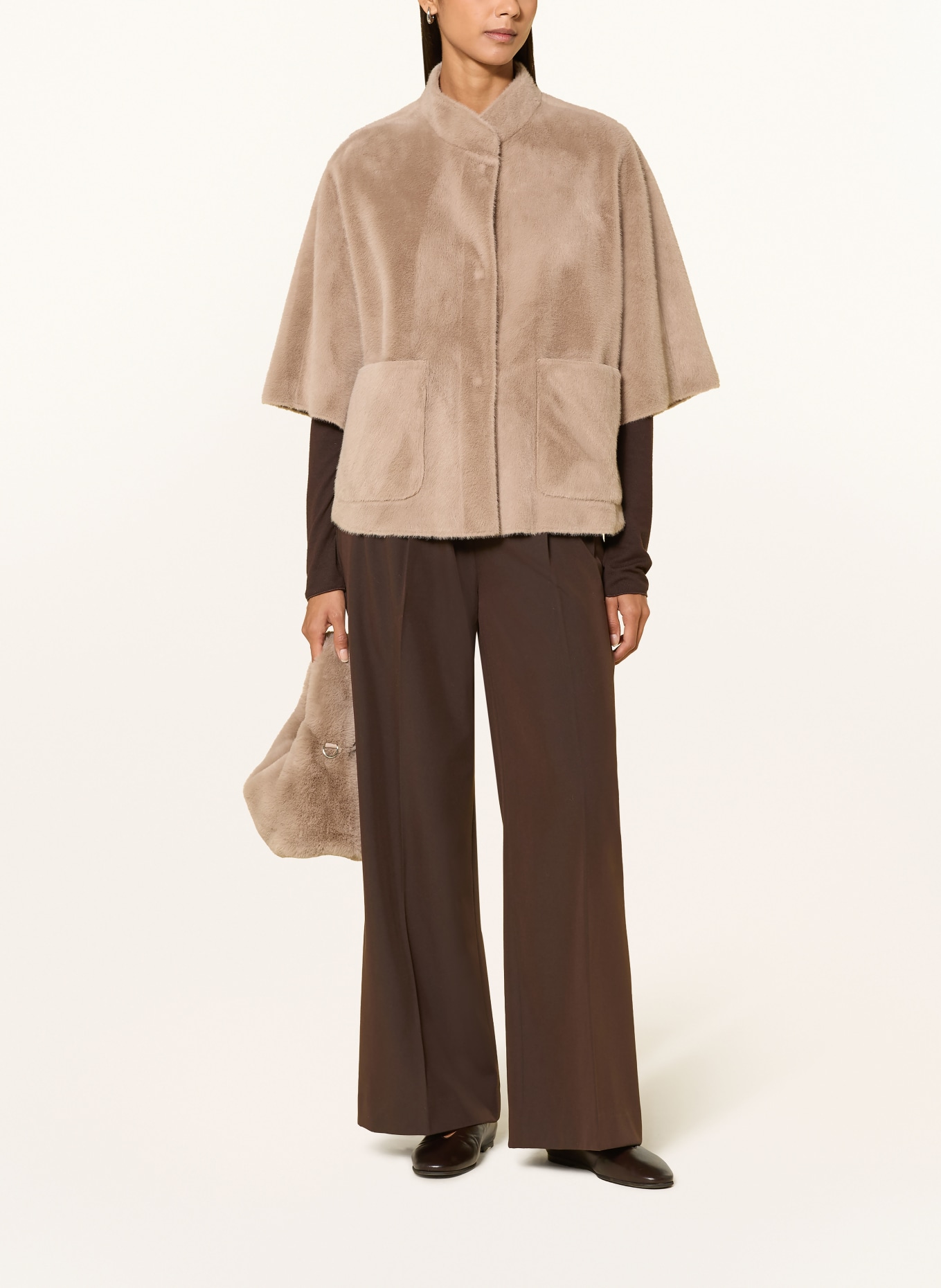 RINO & PELLE Faux Fur Cape DEWI: BEIGE