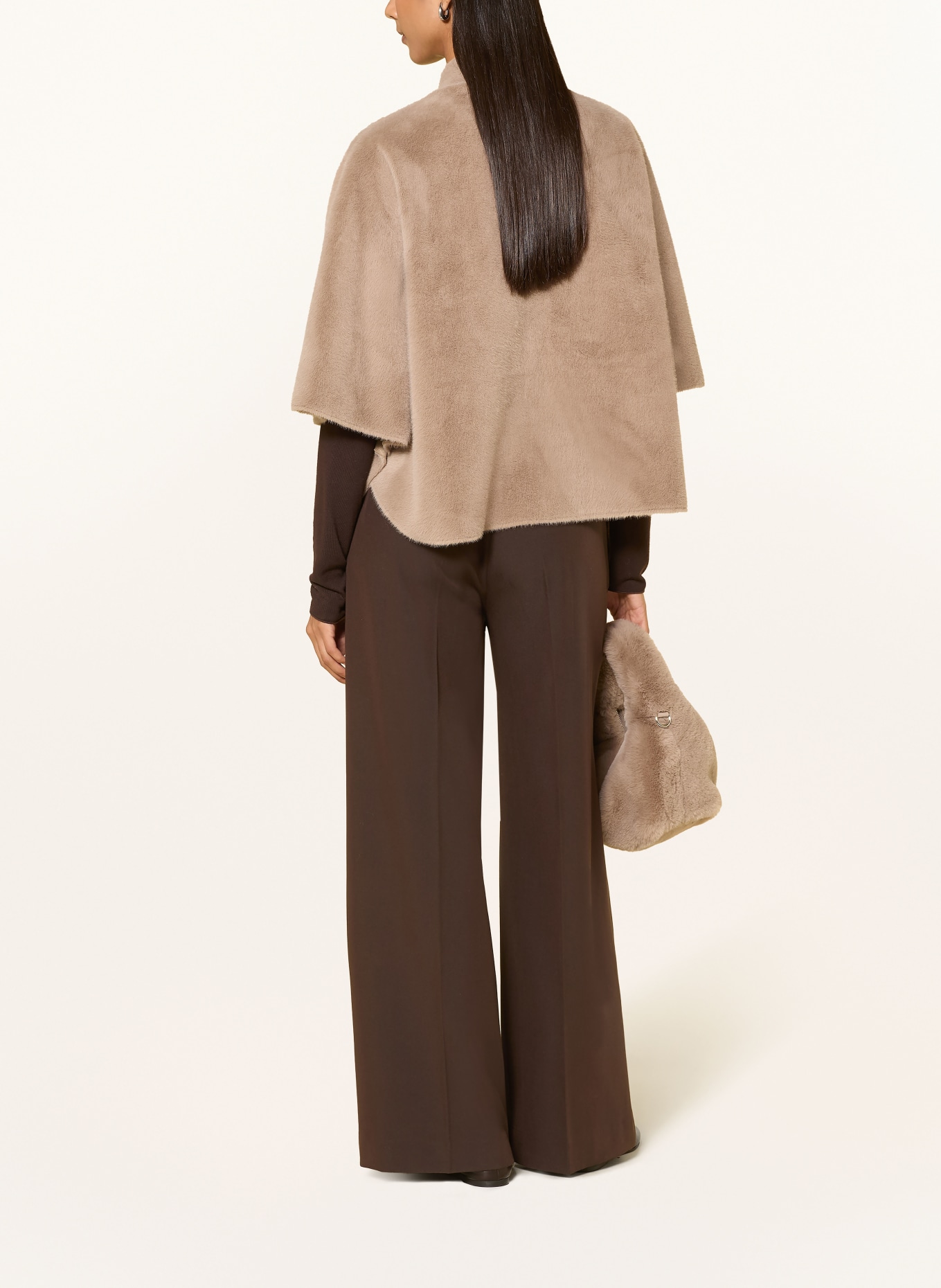 RINO & PELLE Faux Fur Cape DEWI: BEIGE