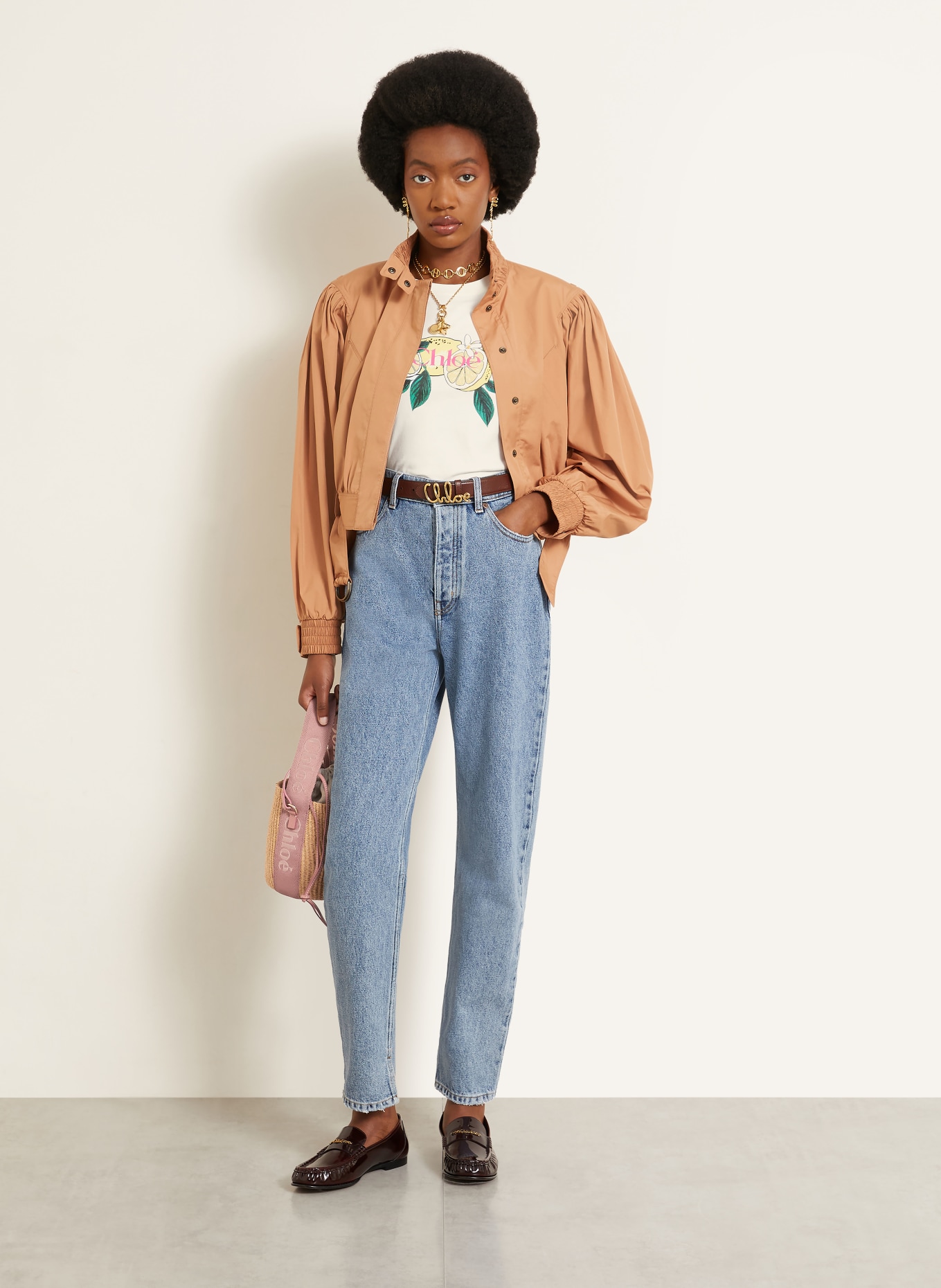 Chloé T-shirt: BLANC / ROSE FUCHSIA / JAUNE
