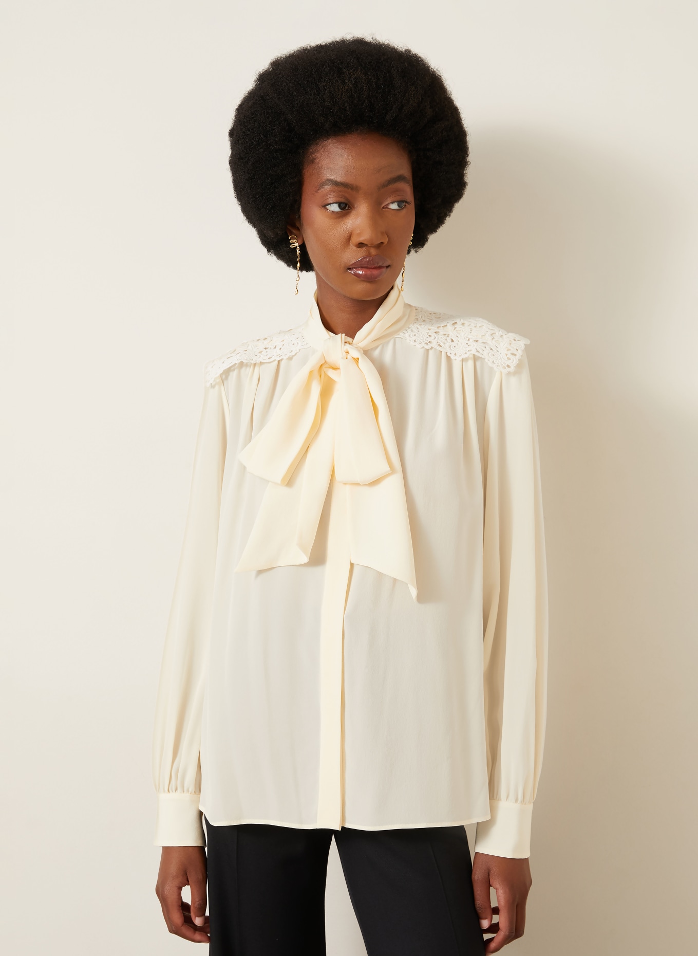 Chloé Blouse à lavallière en soie avec dentelle: BLANC
