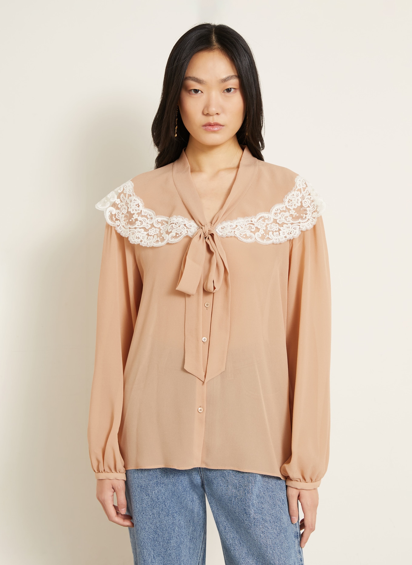 Chloé Schluppenbluse aus Seide mit Spitze: CAMEL / WEISS
