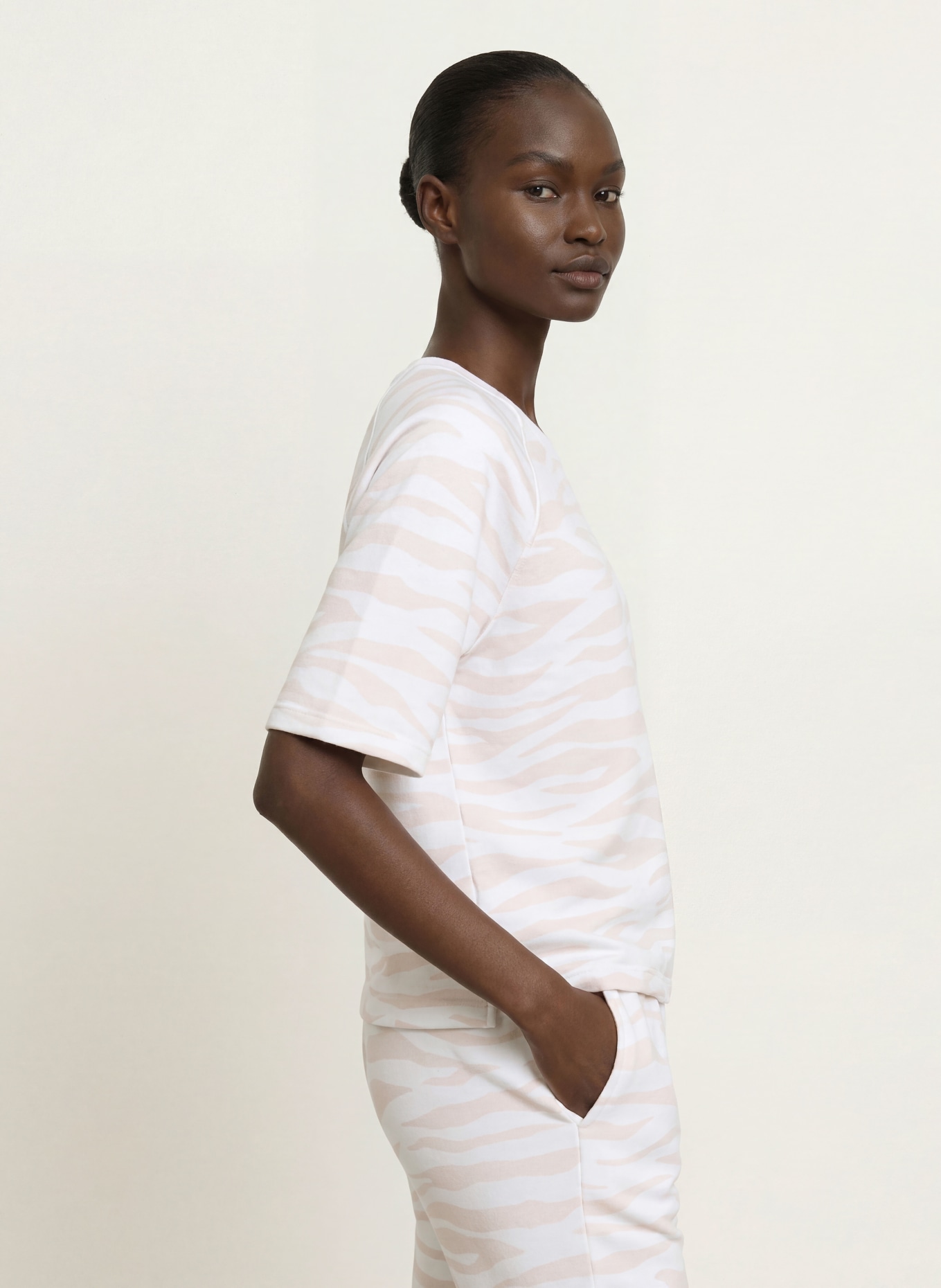 Juvia Sweat-shirt ESMERALDA: BLANC / BEIGE