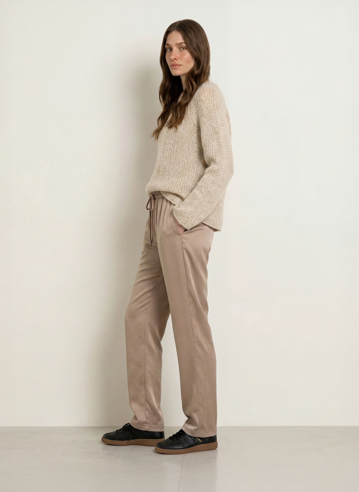 Juvia Sweter TARIA: BEŻOWY