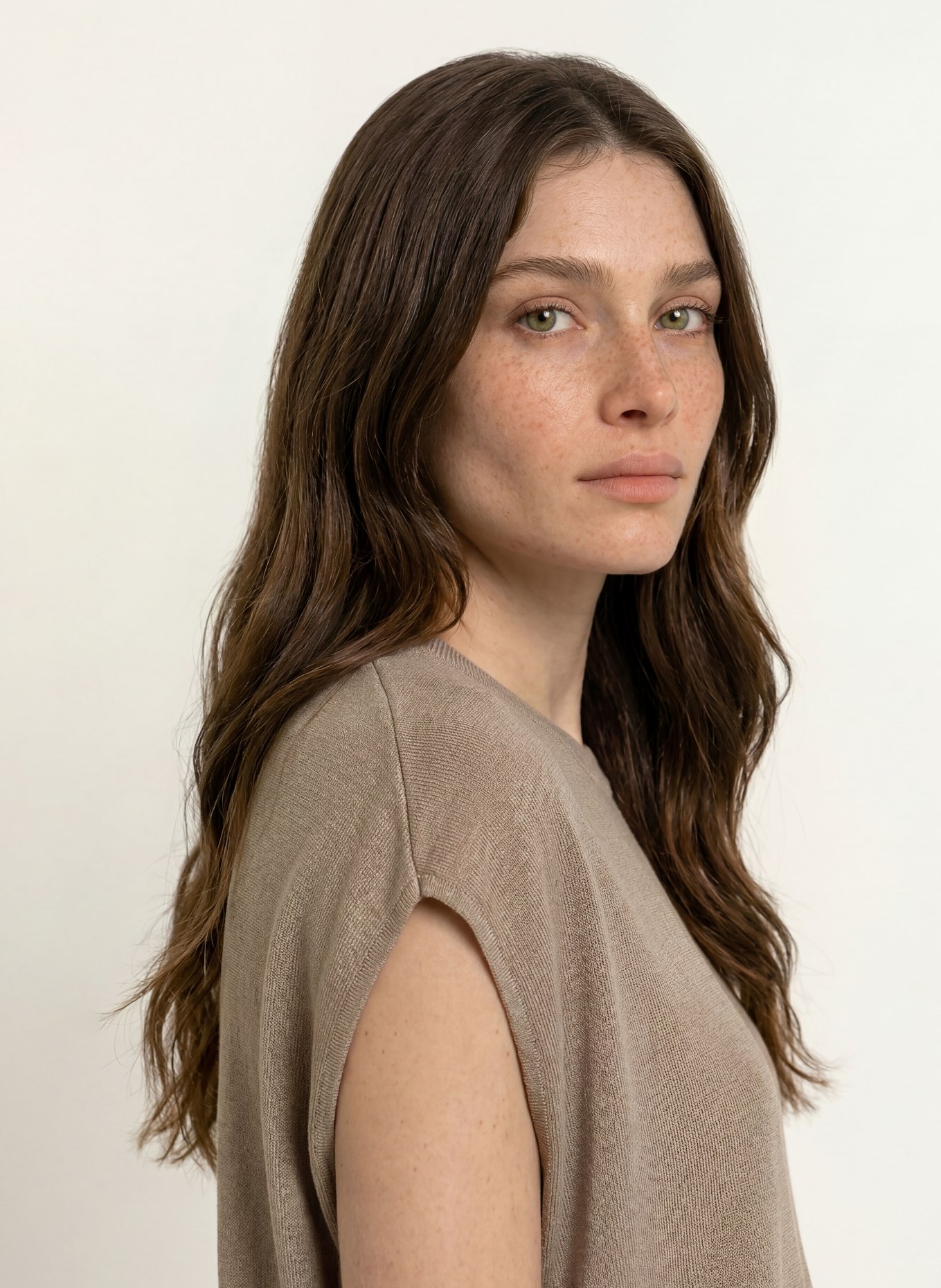 Juvia Pletené tričko MIRELL: OLIVOVÁ