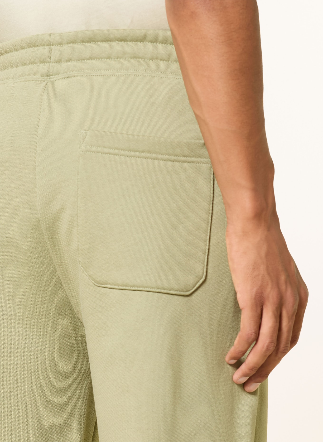 HUGO Sweatpant NEVEZ: LICHTGROEN