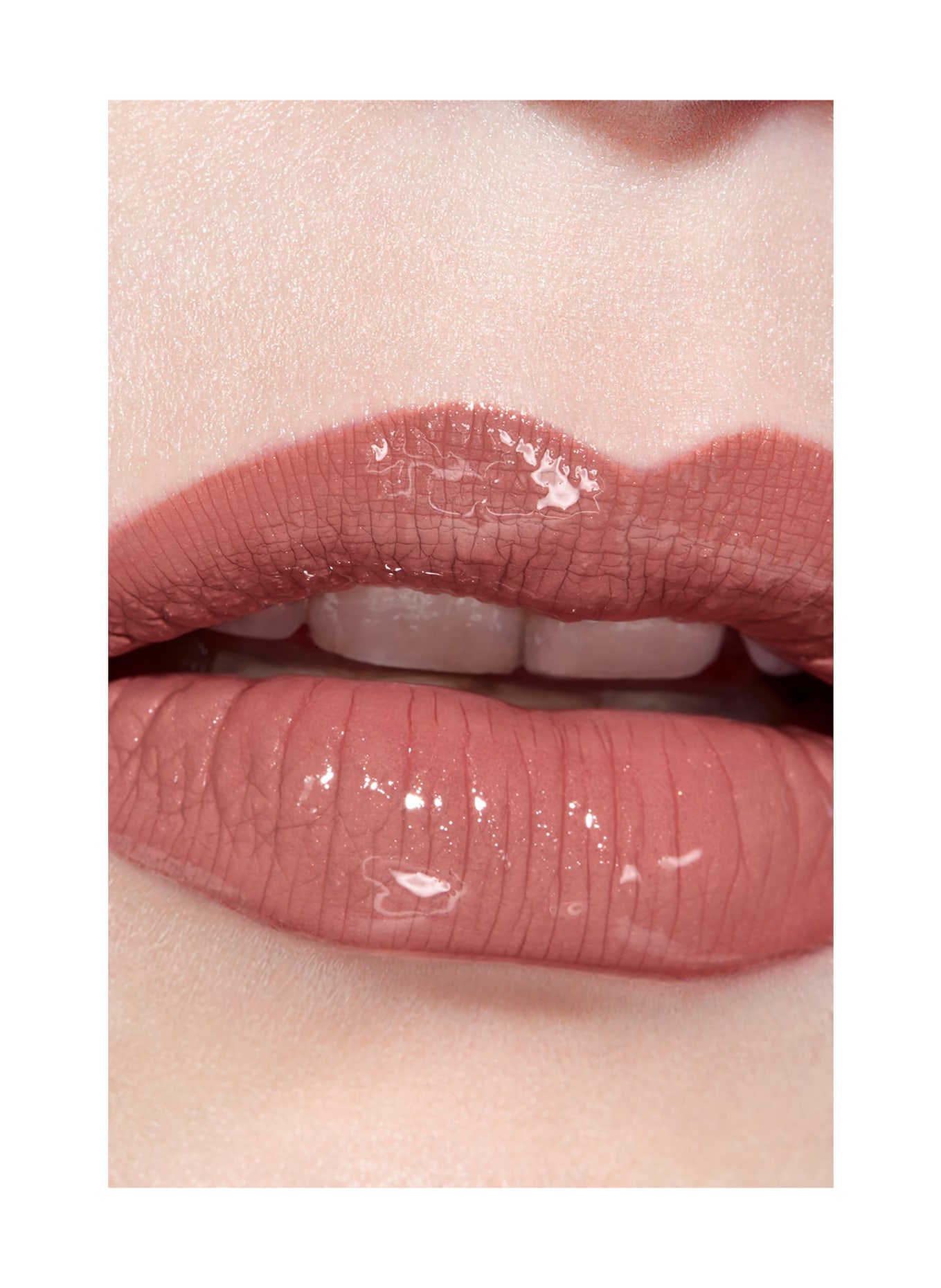 CHANEL LE ROUGE DUO ULTRA TENUE: 69 TENDER BEIGE