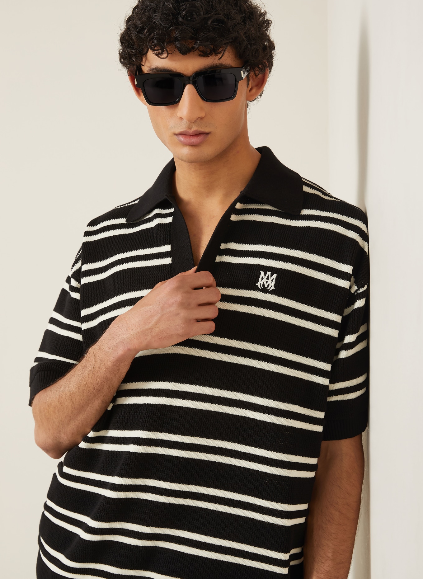AMIRI Strick-Poloshirt: SCHWARZ / CREME